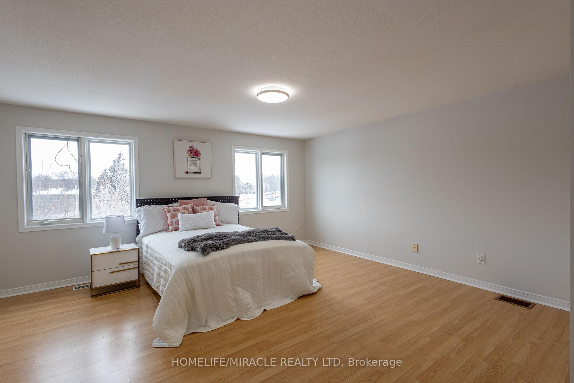Photo 31 of Unit 4, 42 Green Valley Drive, Kitchener — HOMEH