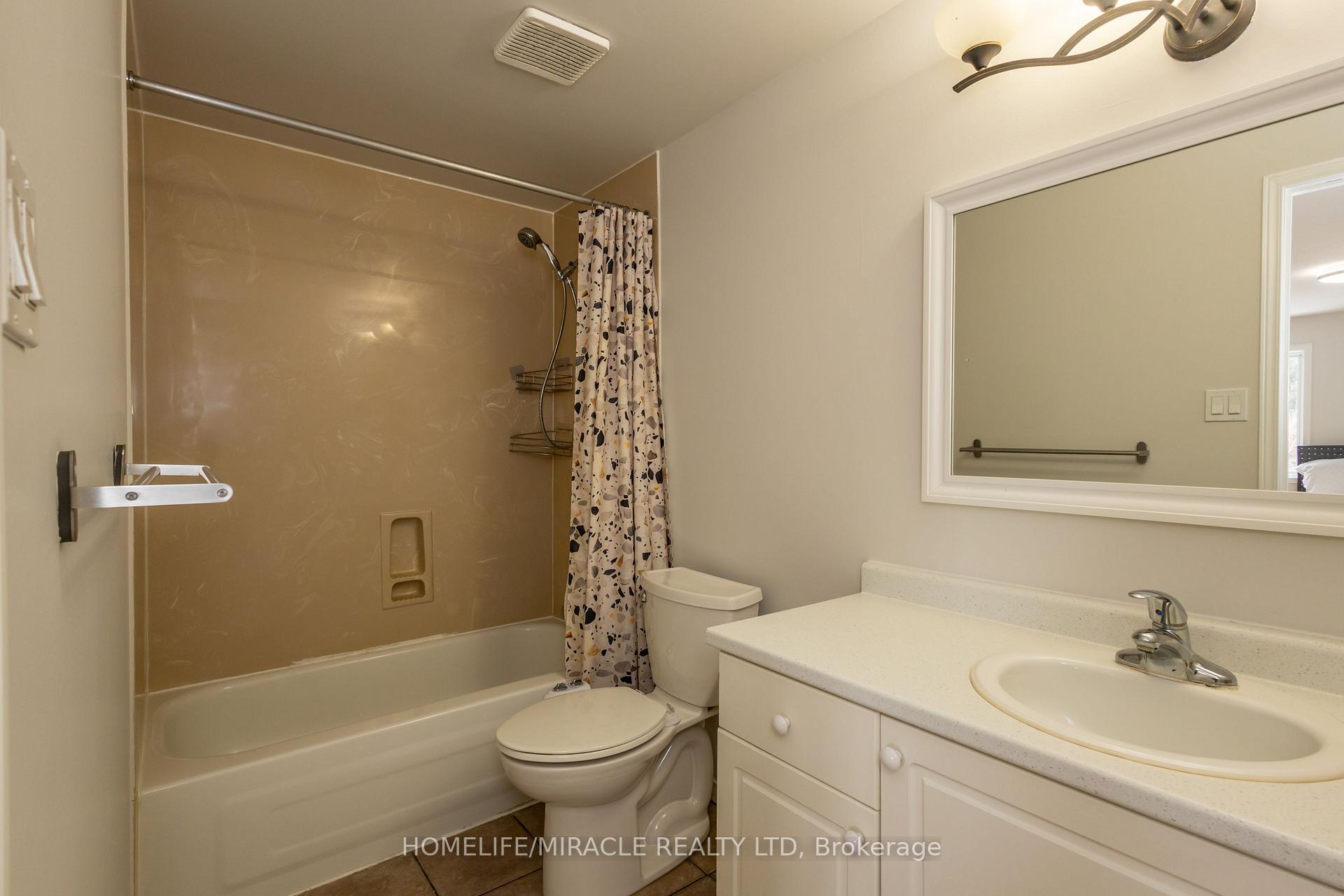 Photo 32 of Unit 4, 42 Green Valley Drive, Kitchener — HOMEH