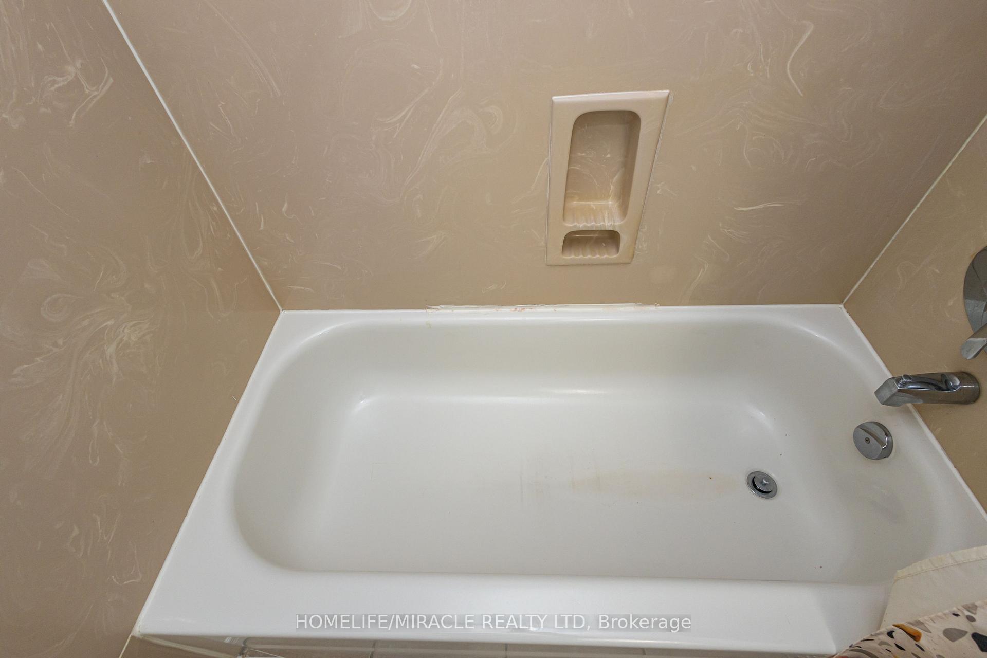 Photo 33 of Unit 4, 42 Green Valley Drive, Kitchener — HOMEH