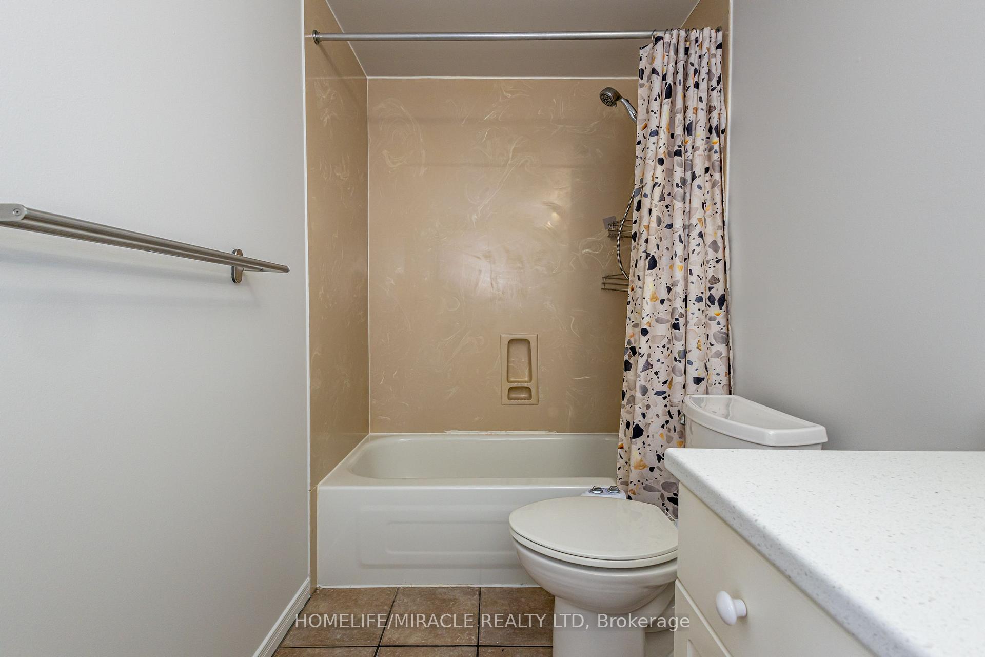 Photo 34 of Unit 4, 42 Green Valley Drive, Kitchener — HOMEH