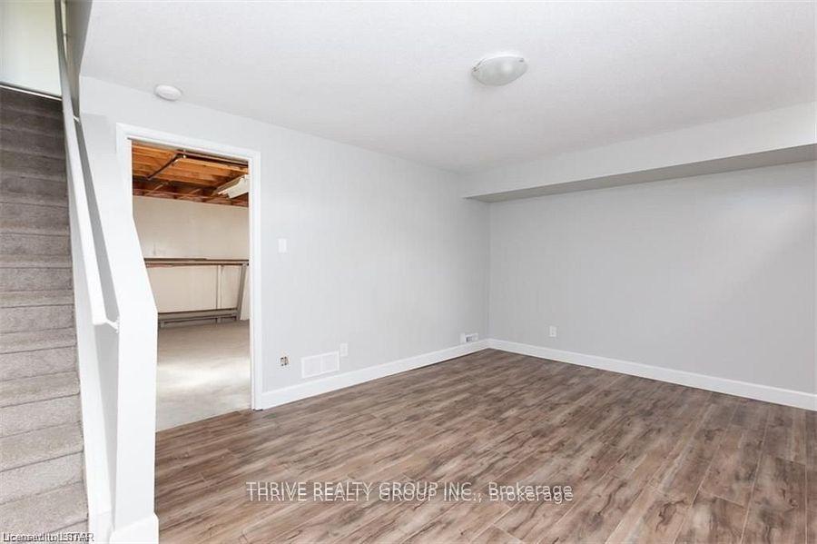 Photo 10 of Unit 15, 351 Highview Avenue E, London, South P — HOMEH