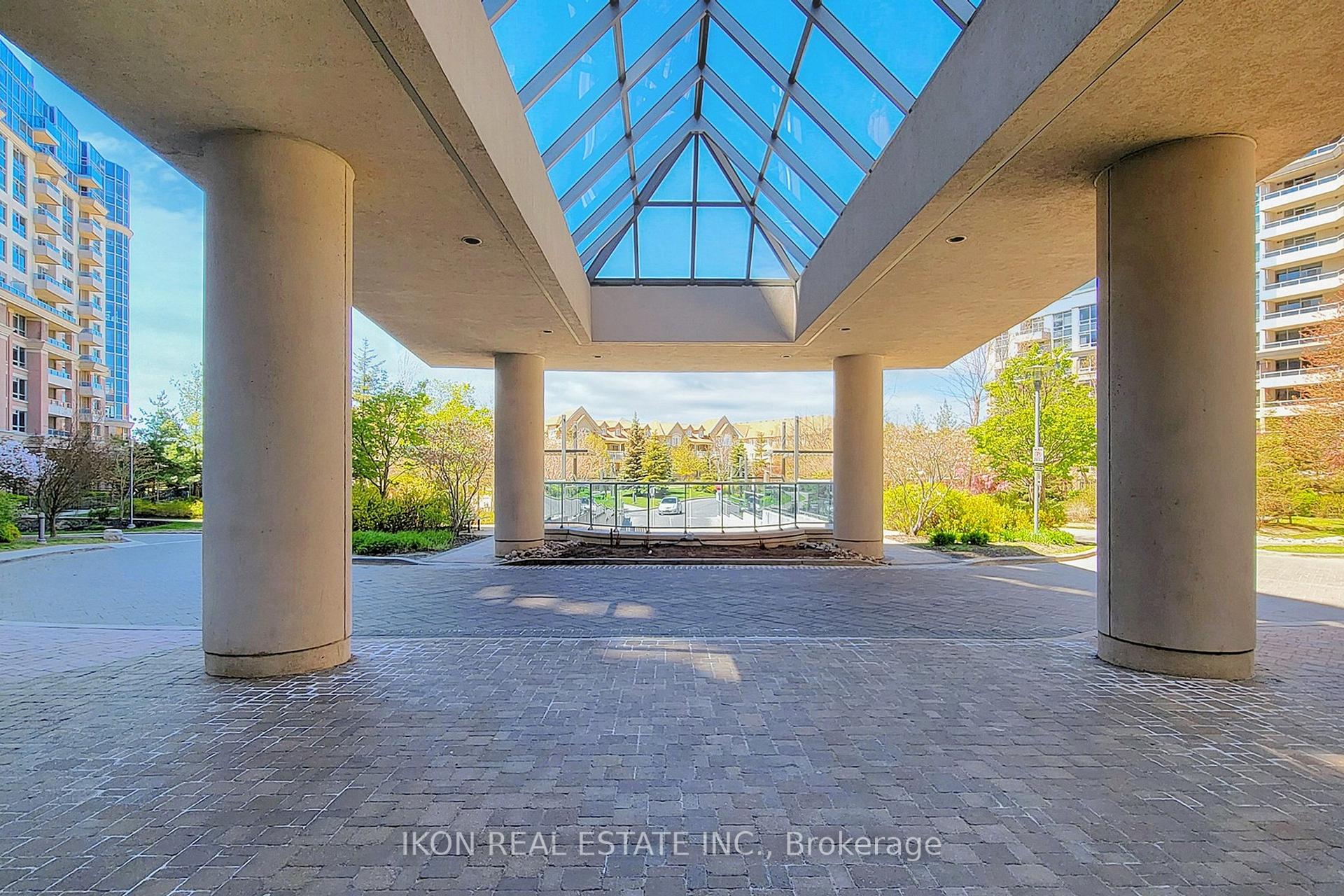 Photo 4 of Unit 1580, 23 Cox Boulevard, Markham, Unionville — HOMEH