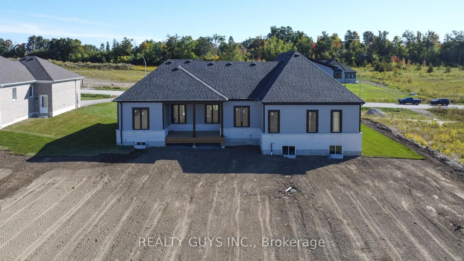 Photo 5 of 2412 Gwendolyn Court, Cavan Monaghan, Cavan Twp — HOMEH