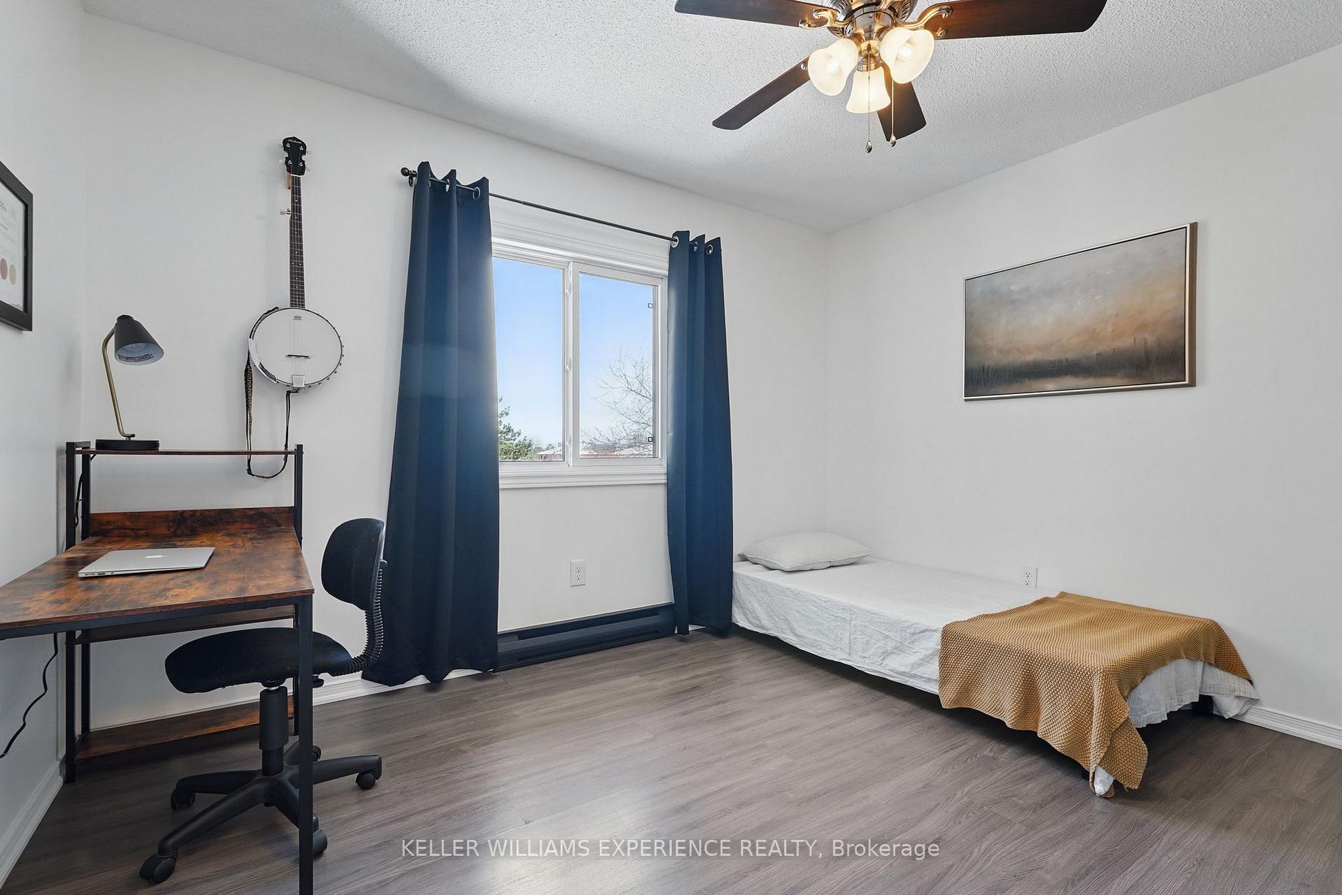 Photo 17 of Unit A12, 175 Edgehill Drive, Barrie, Letitia Heights — HOMEH