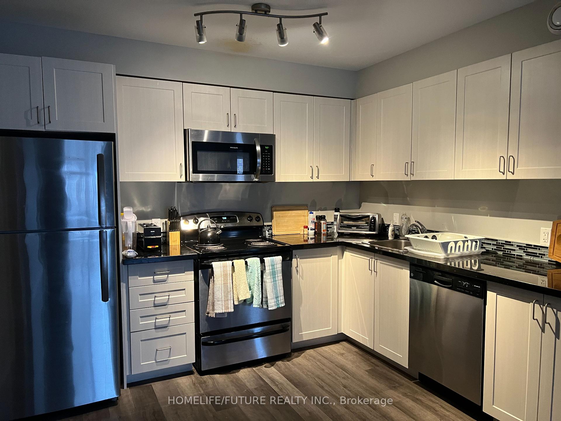 Photo 3 of Unit 106, 630 Princess Street, Kingston, Central City East — HOMEH