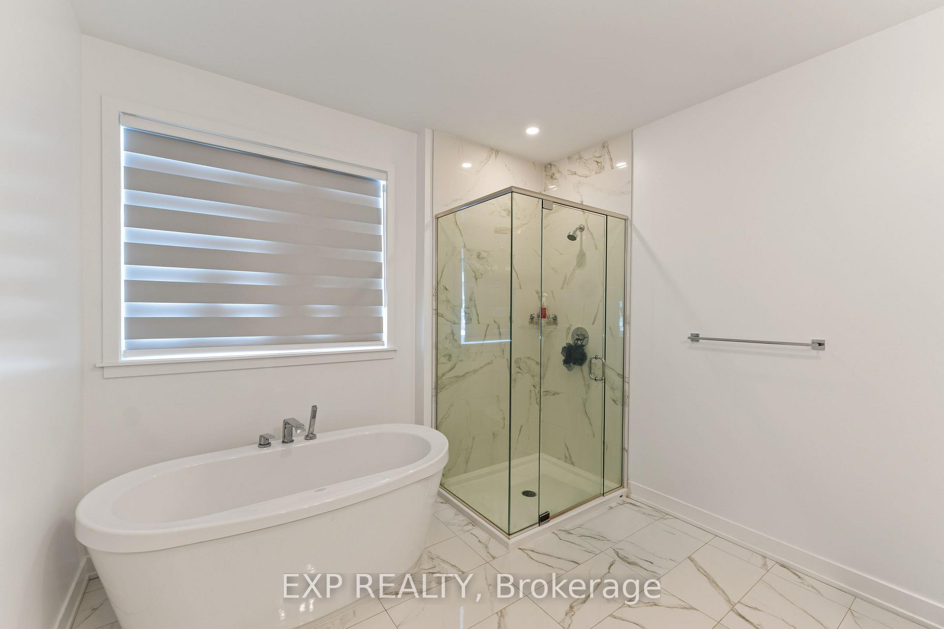 Photo 10 of 511 Adane Way, Ottawa, Riverside South/Gloucester Glen — HOMEH