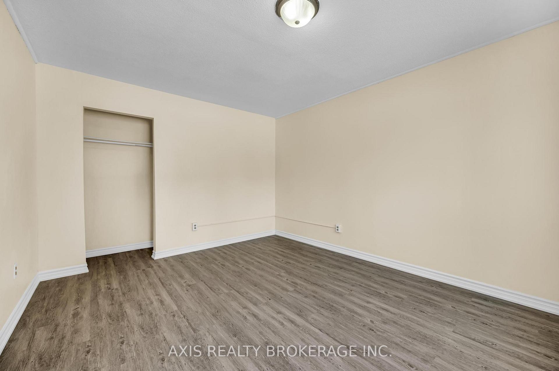 Photo 34 of Unit 79, 121 University Avenue E, Waterloo — HOMEH