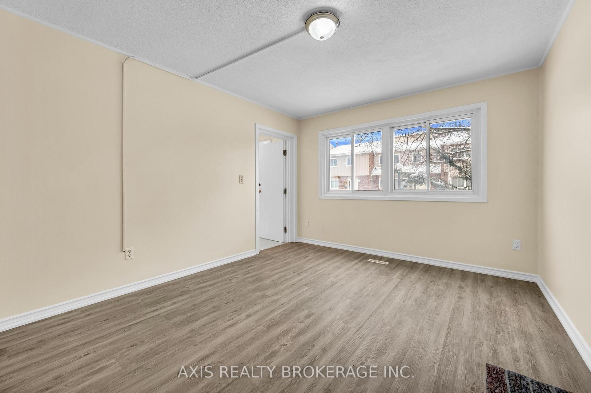 Photo 39 of Unit 79, 121 University Avenue E, Waterloo — HOMEH