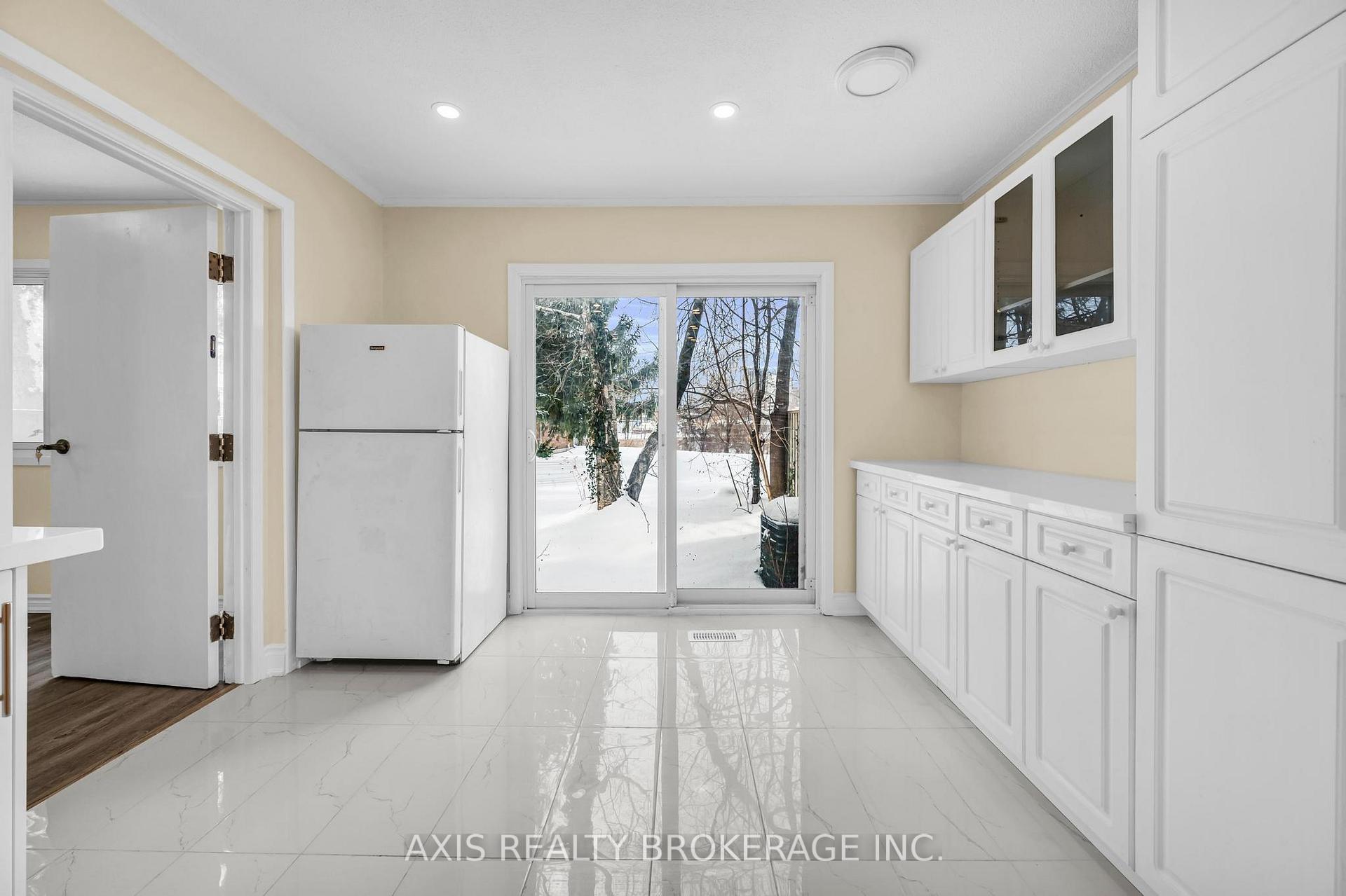 Photo 13 of Unit 79, 121 University Avenue E, Waterloo — HOMEH