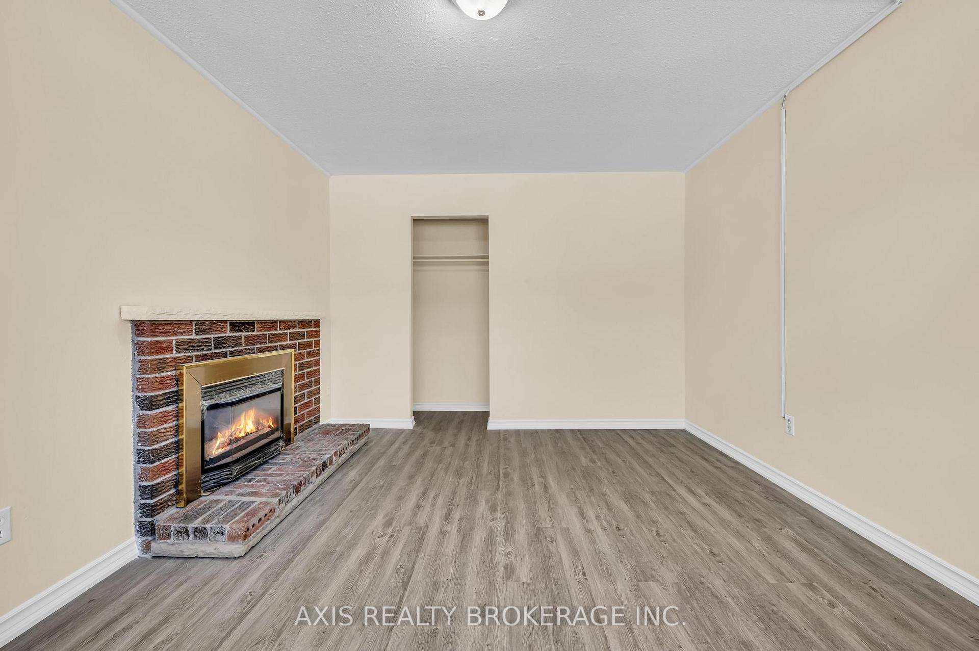 Photo 19 of Unit 79, 121 University Avenue E, Waterloo — HOMEH