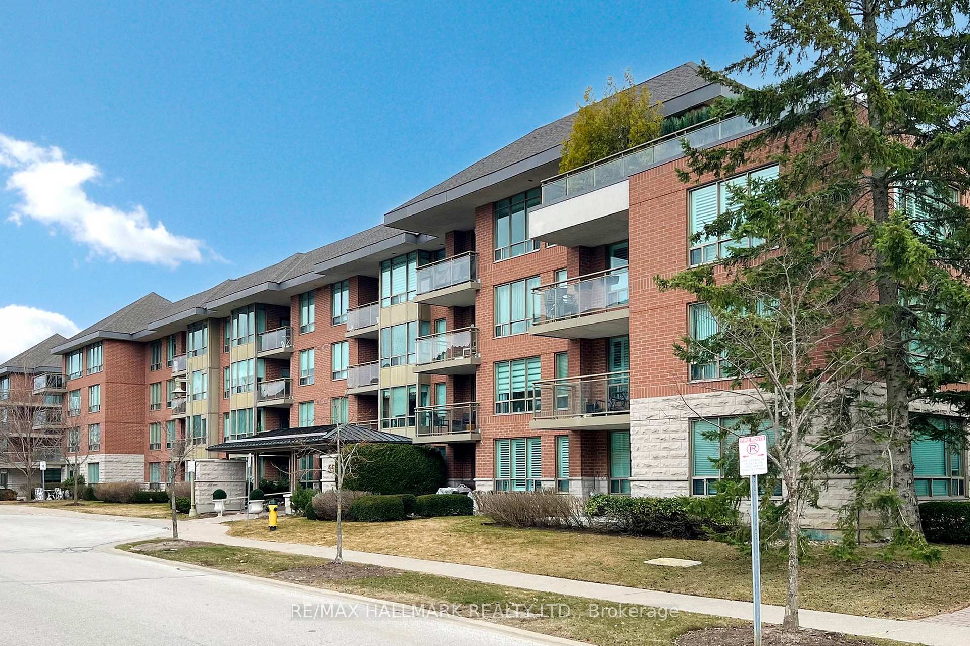 Photo 2 of Unit 202, 55 The Boardwalk Way, Markham, Greensborough — HOMEH
