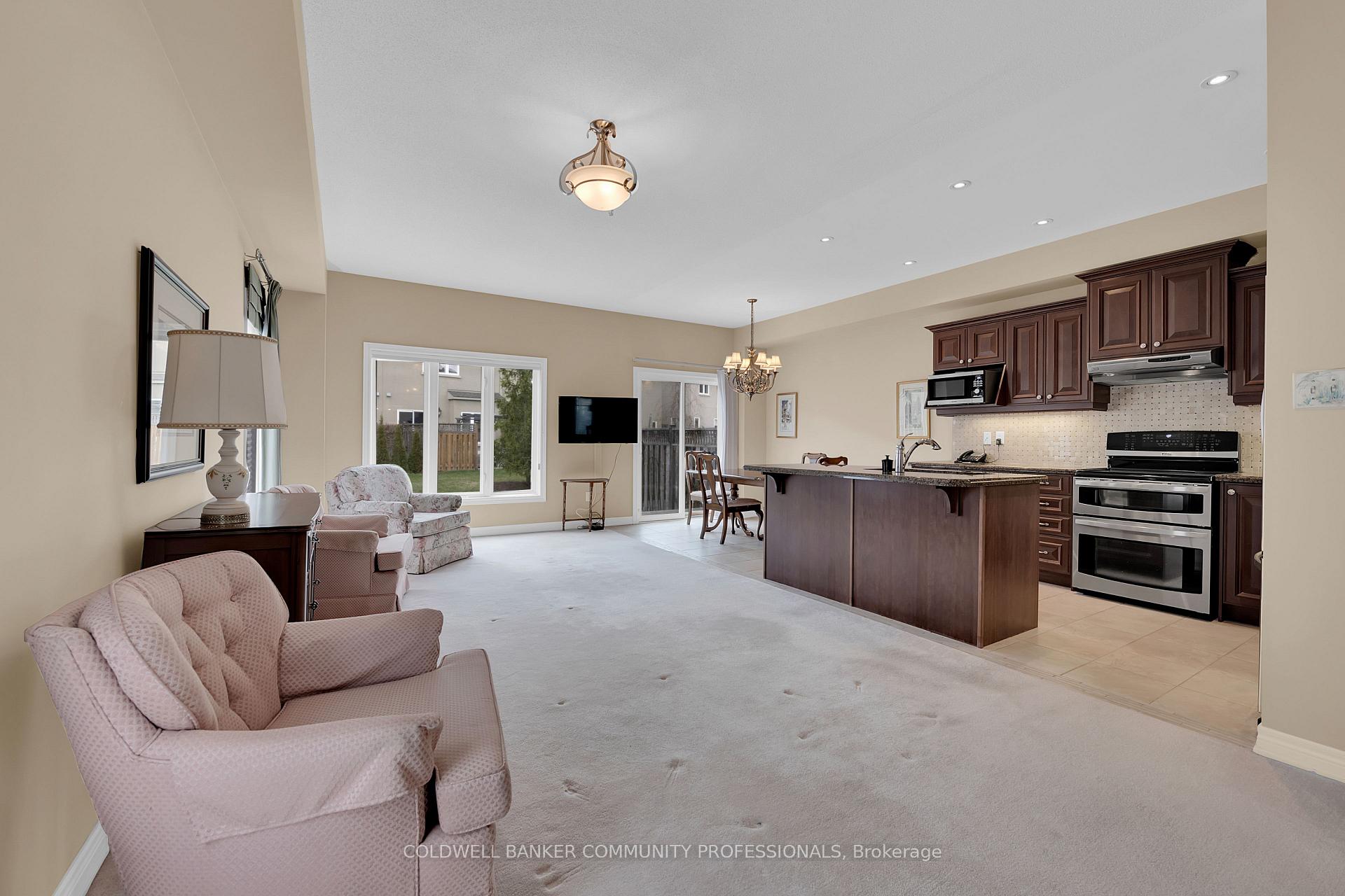 Photo 11 of 91 Forest Valley Crescent, Hamilton, Dundas — HOMEH