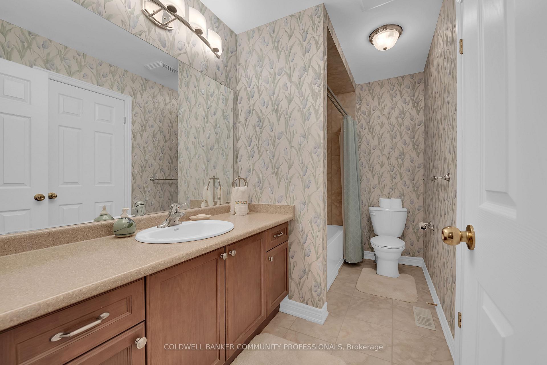Photo 27 of 91 Forest Valley Crescent, Hamilton, Dundas — HOMEH