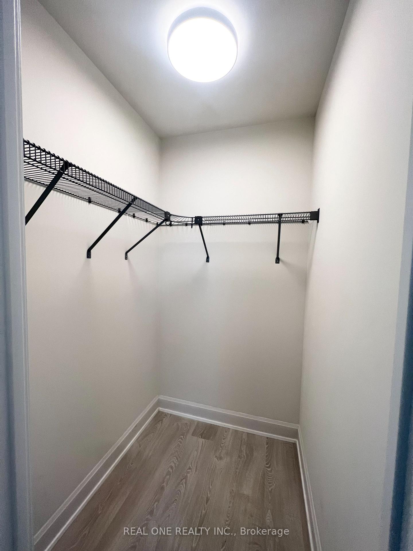 Photo 8 of Unit 1510, 8 Water Walk Drive, Markham, Unionville — HOMEH