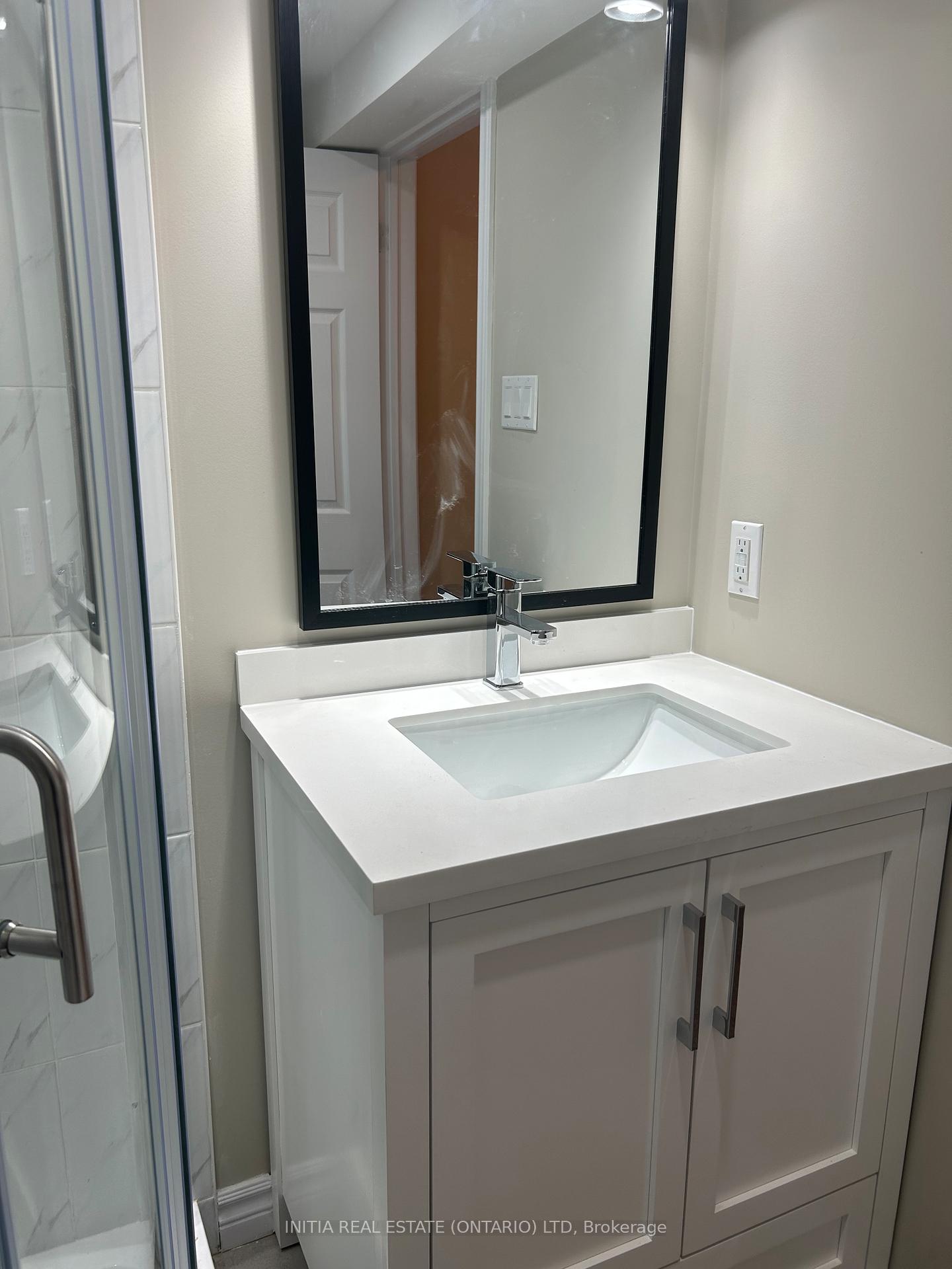 Photo 10 of Unit 141, 320 Westminster Avenue, London, South G — HOMEH