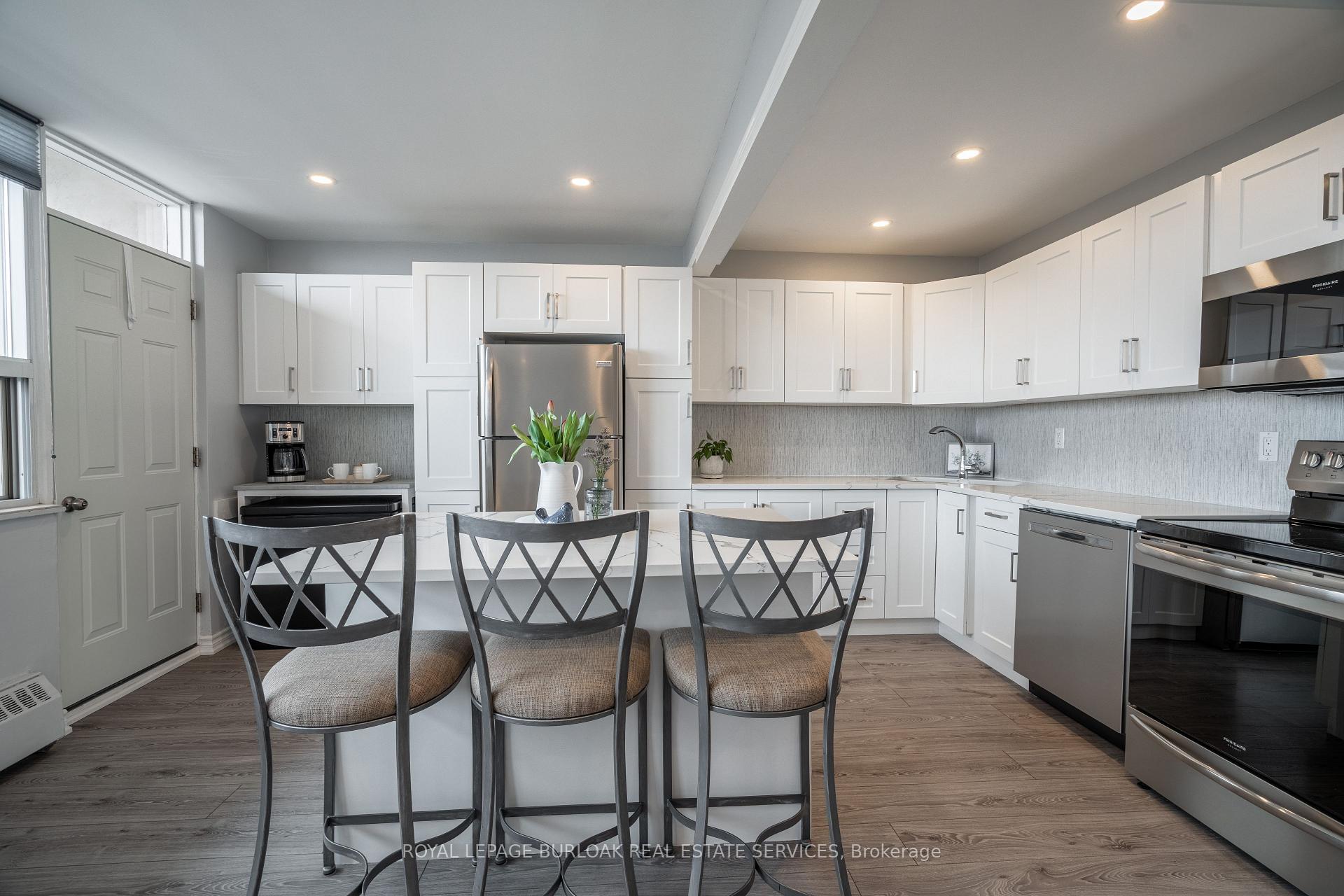 Photo 4 of Unit 1014, 15 Albright Road, Hamilton, Vincent — HOMEH