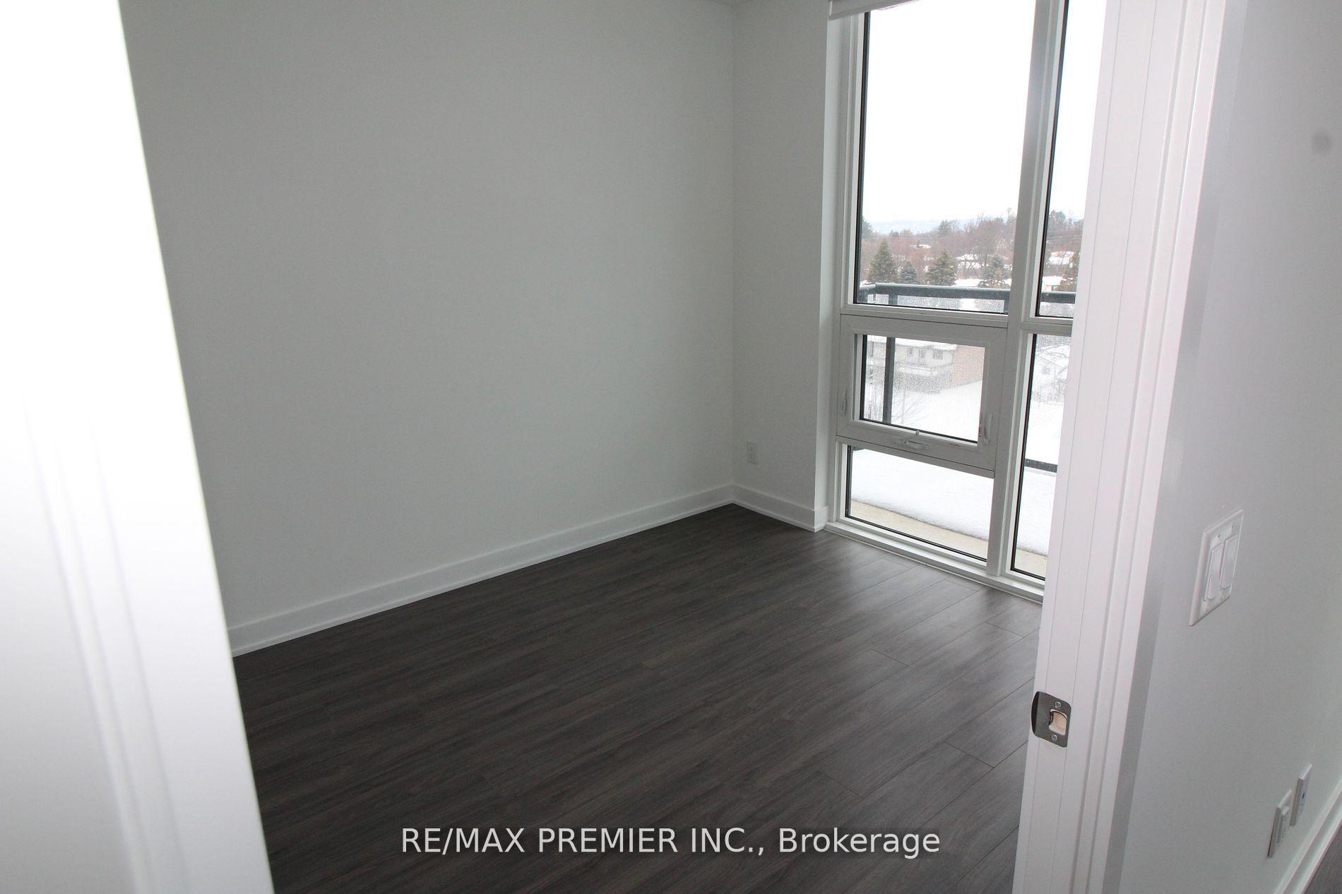 Photo 7 of Unit 523, 681 Yonge Street, Barrie, Painswick South — HOMEH