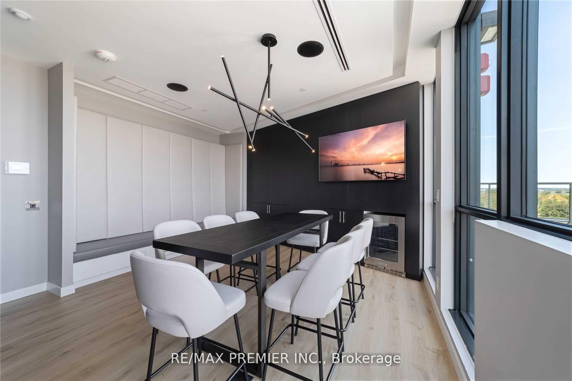 Photo 9 of Unit 523, 681 Yonge Street, Barrie, Painswick South — HOMEH