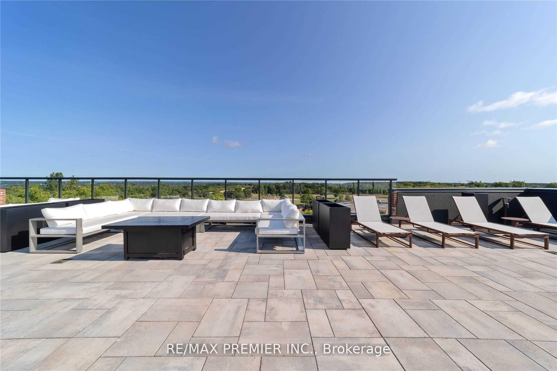 Photo 11 of Unit 523, 681 Yonge Street, Barrie, Painswick South — HOMEH