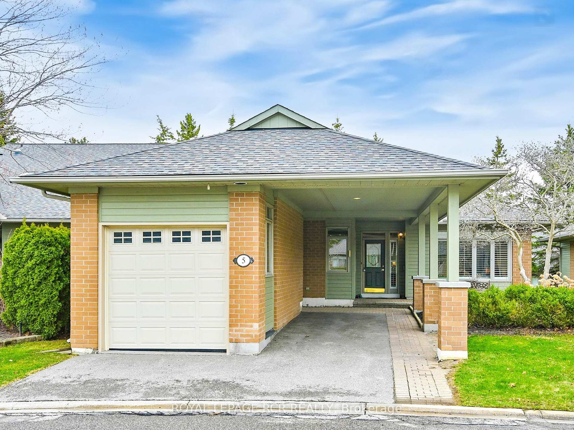 Photo 1 of 5 Wood Duck Island Way, Markham, Greensborough — HOMEH