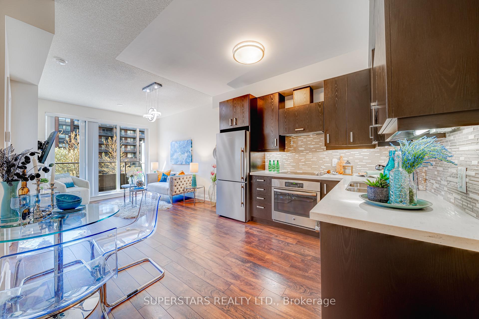 Photo 7 of Unit 226, 28 Uptown Drive, Markham, Unionville — HOMEH