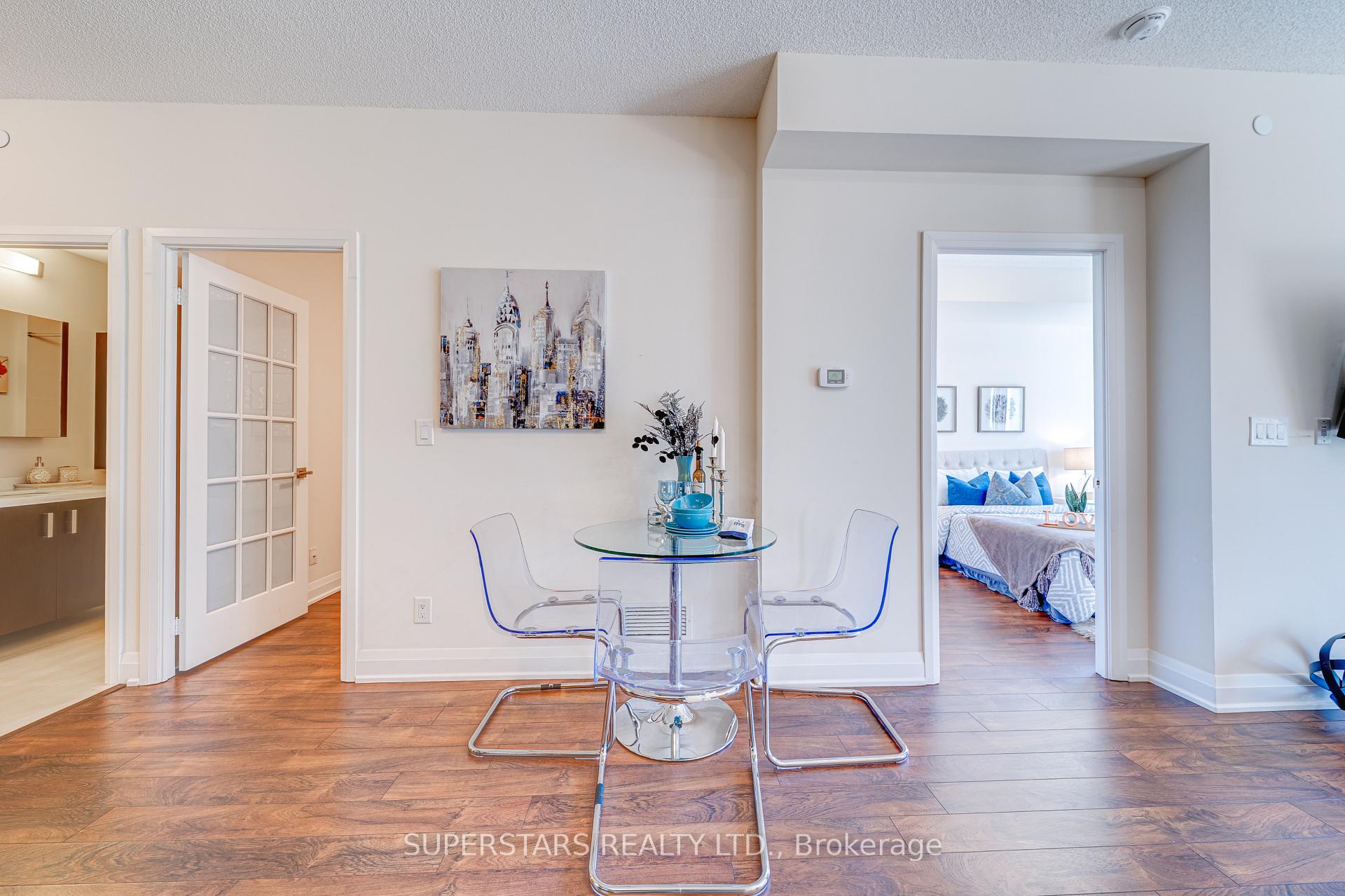 Photo 9 of Unit 226, 28 Uptown Drive, Markham, Unionville — HOMEH