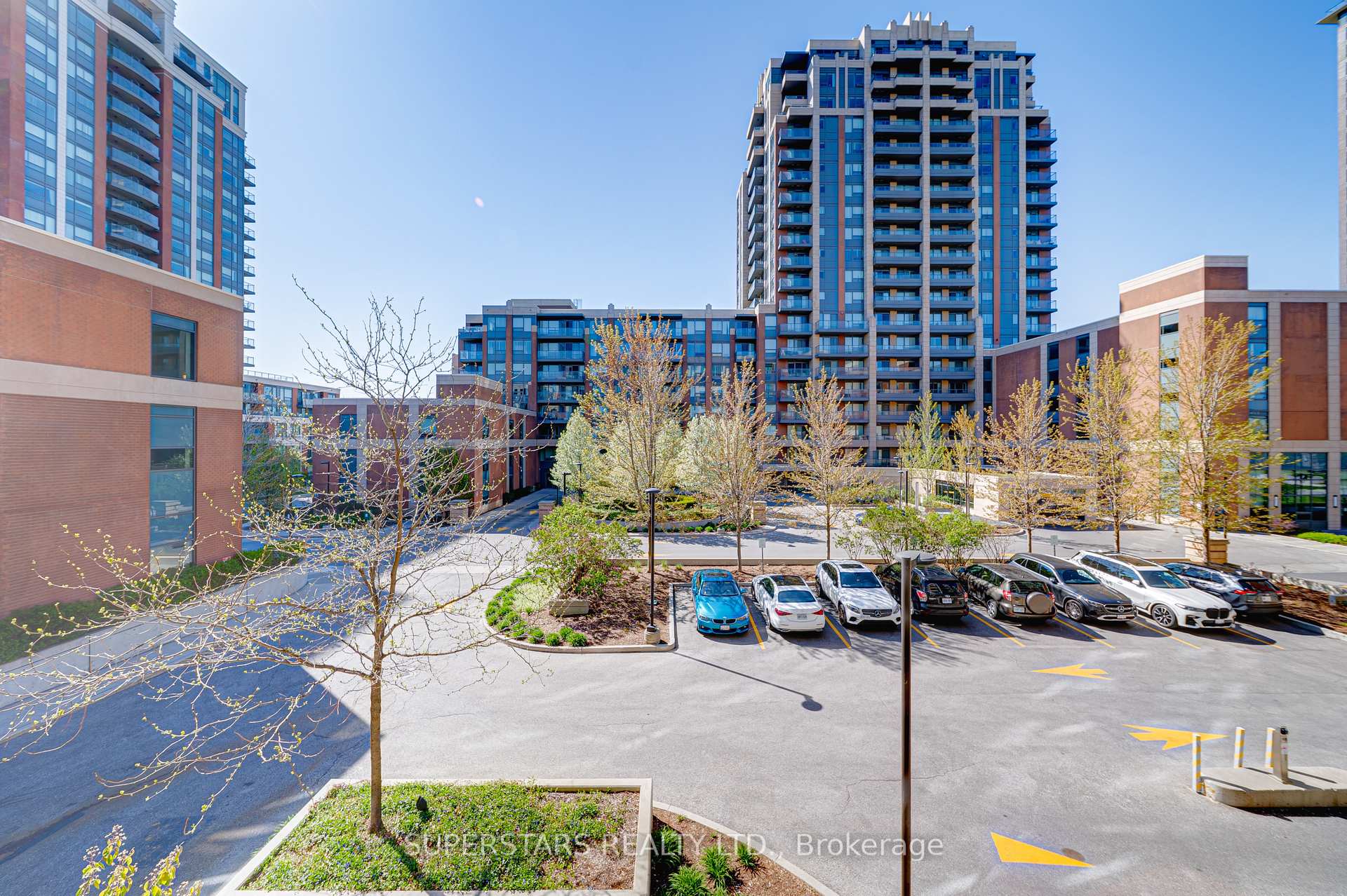 Photo 16 of Unit 226, 28 Uptown Drive, Markham, Unionville — HOMEH