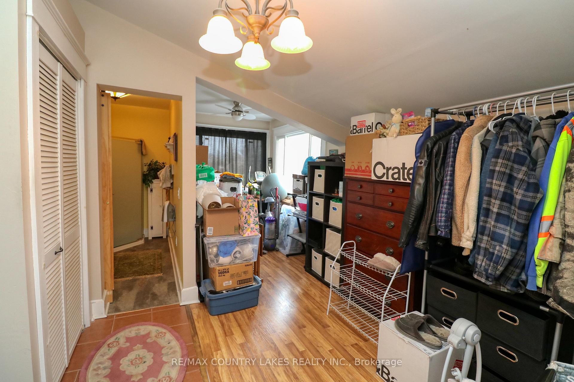 Photo 10 of 439 Osborne Street, Brock, Beaverton — HOMEH
