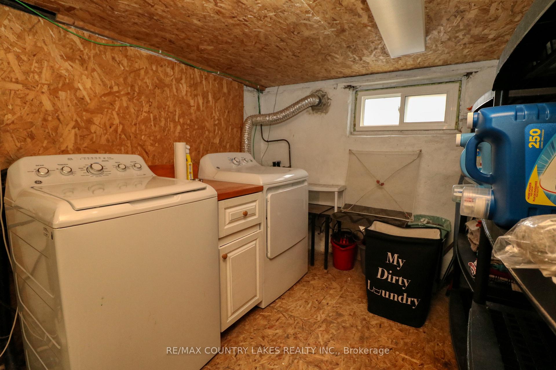 Photo 18 of 439 Osborne Street, Brock, Beaverton — HOMEH