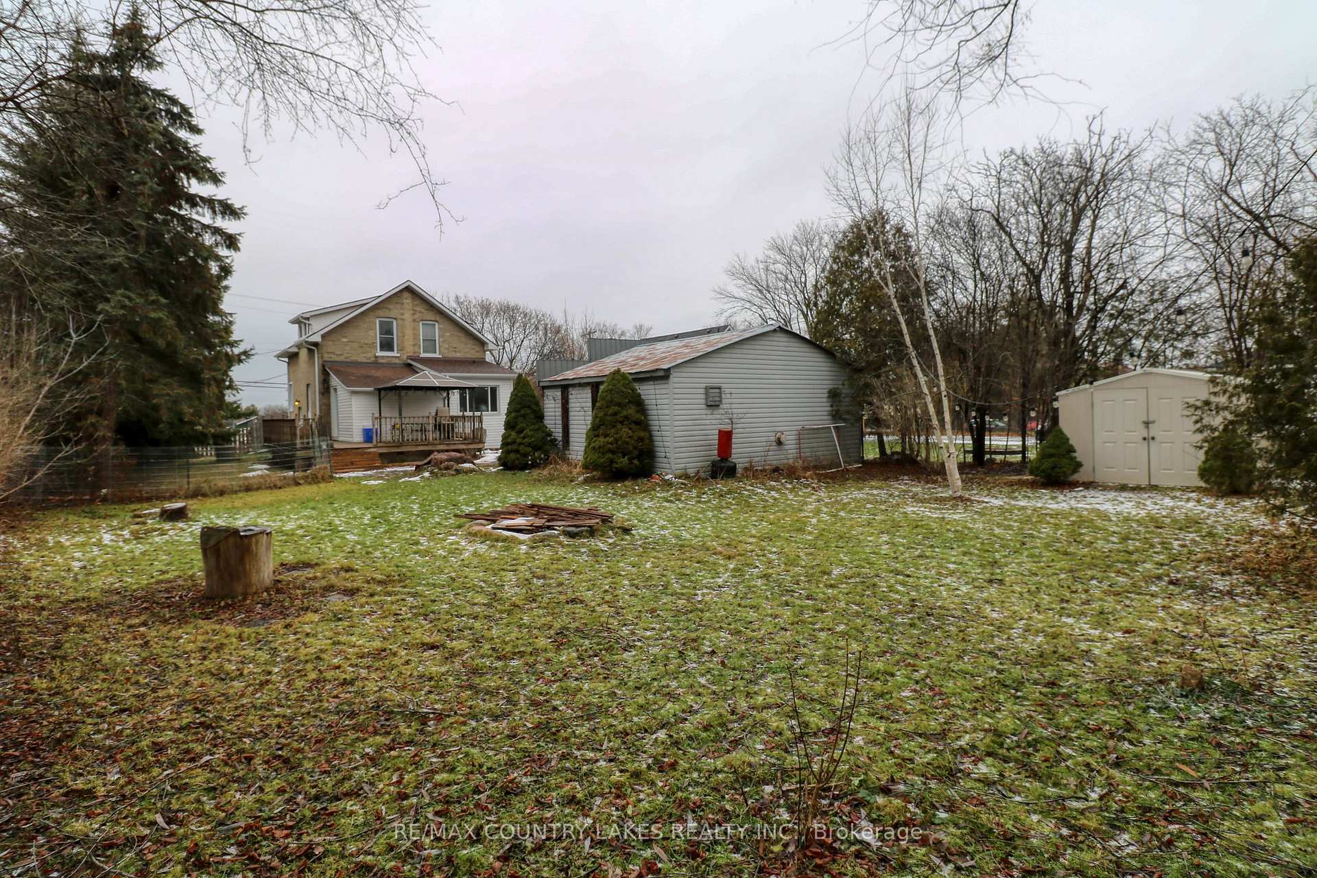 Photo 21 of 439 Osborne Street, Brock, Beaverton — HOMEH