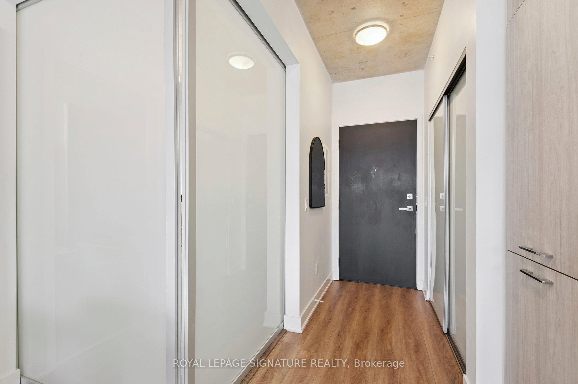 Photo 4 of Unit 7, 665 Kingston Road, Toronto, The Beaches — HOMEH
