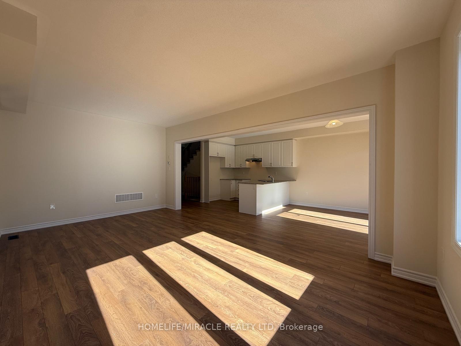 Photo 8 of 141 Mcgill Avenue, Kitchener, Mill Courtland Woodside Park — HOMEH