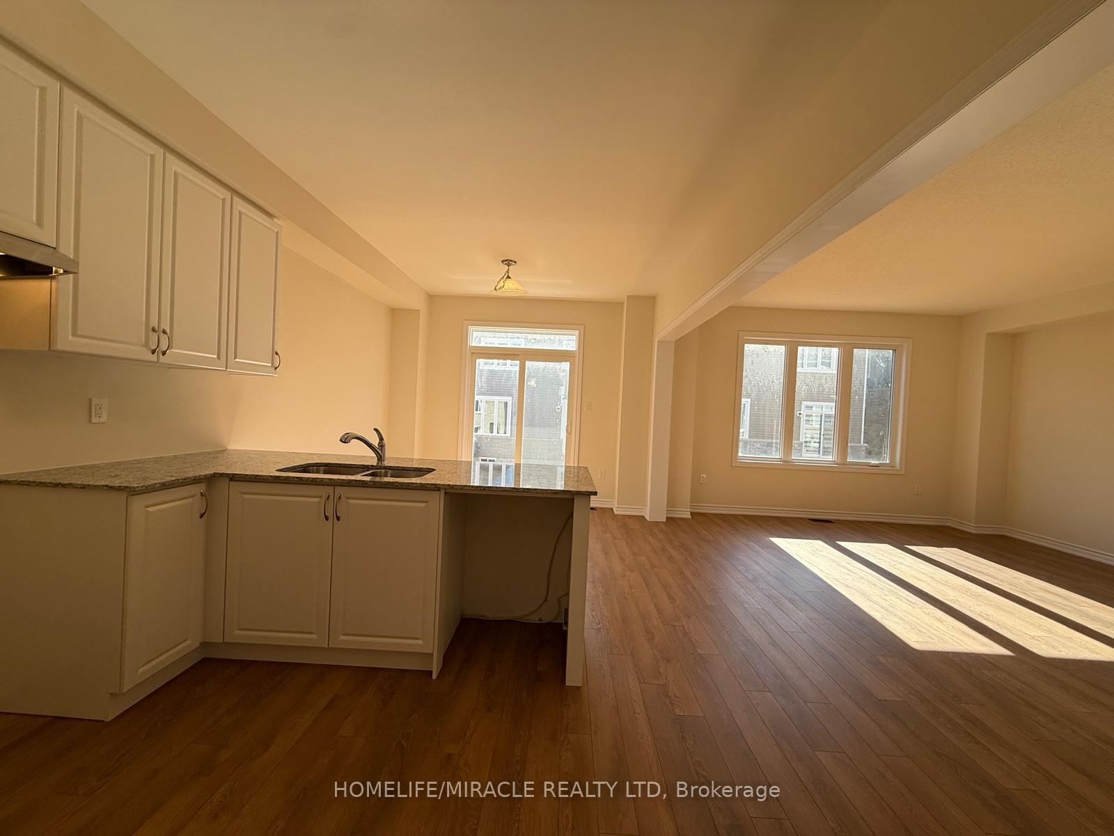 Photo 11 of 141 Mcgill Avenue, Kitchener, Mill Courtland Woodside Park — HOMEH