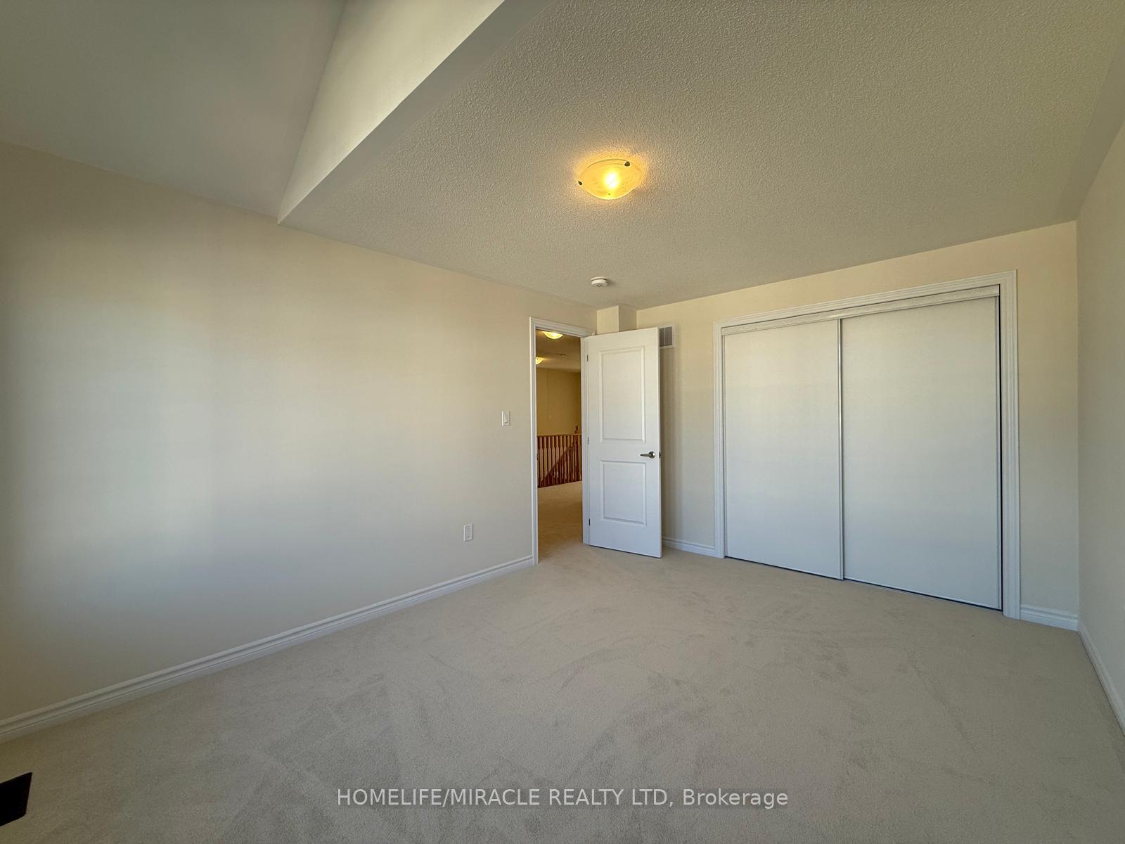 Photo 16 of 141 Mcgill Avenue, Kitchener, Mill Courtland Woodside Park — HOMEH