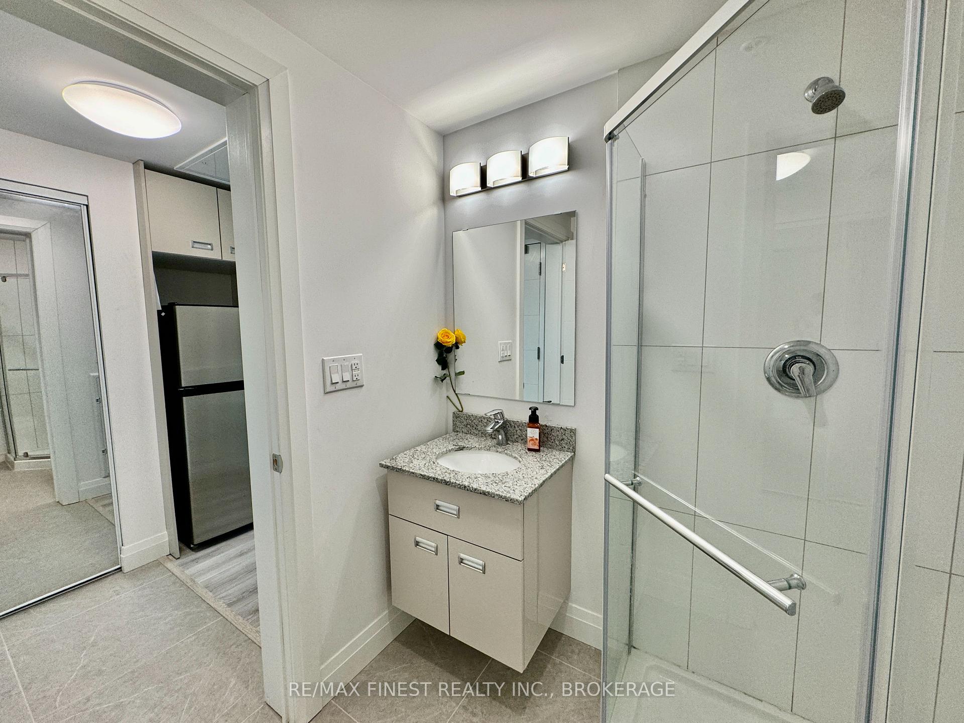 Photo 4 of Unit 301, 652 Princess Street, Kingston, Central City East — HOMEH