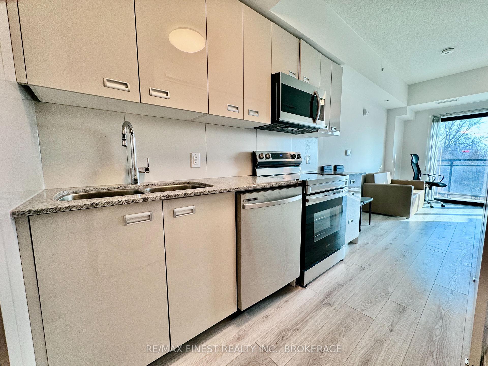 Photo 7 of Unit 301, 652 Princess Street, Kingston, Central City East — HOMEH