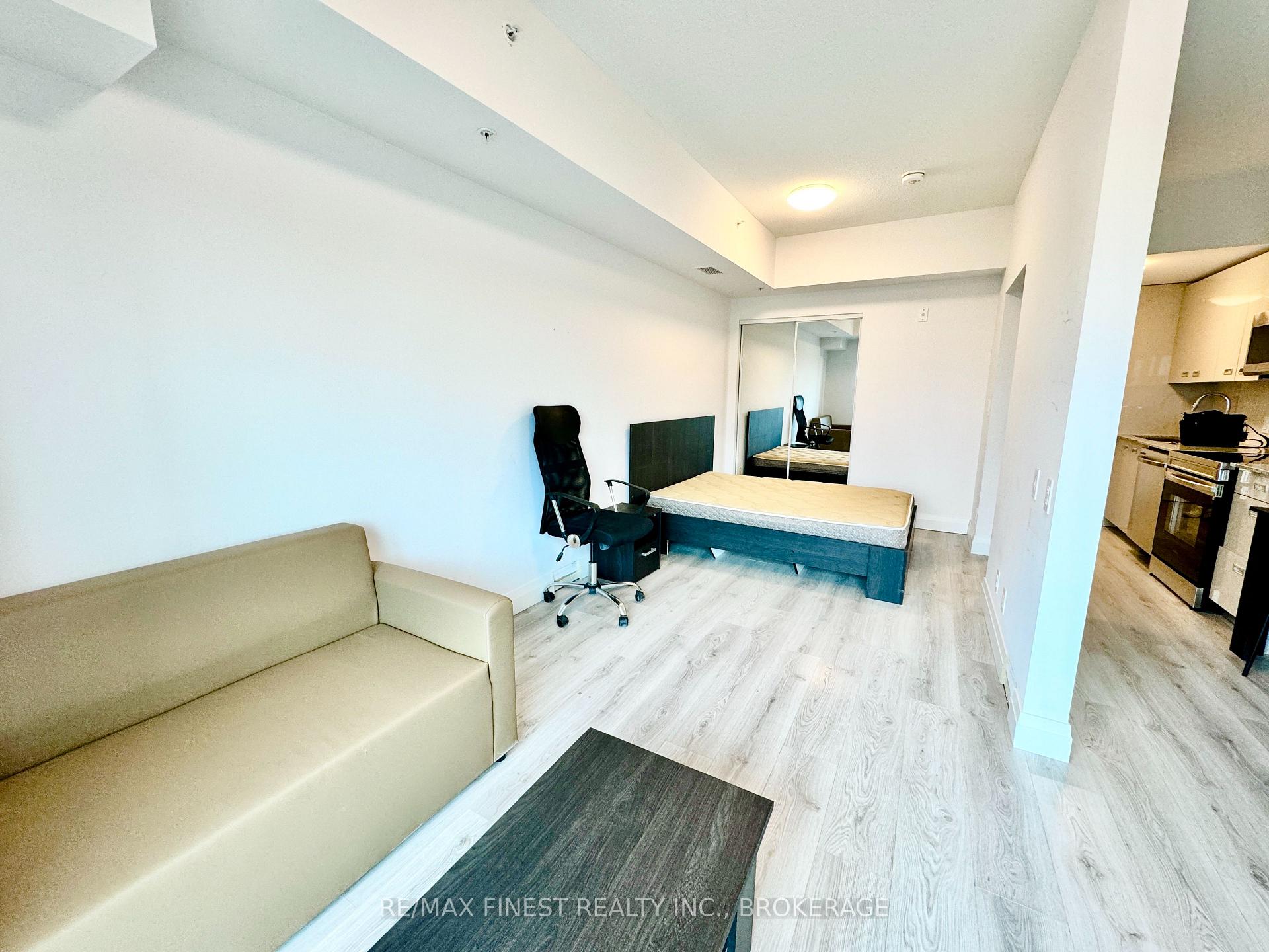 Photo 12 of Unit 301, 652 Princess Street, Kingston, Central City East — HOMEH