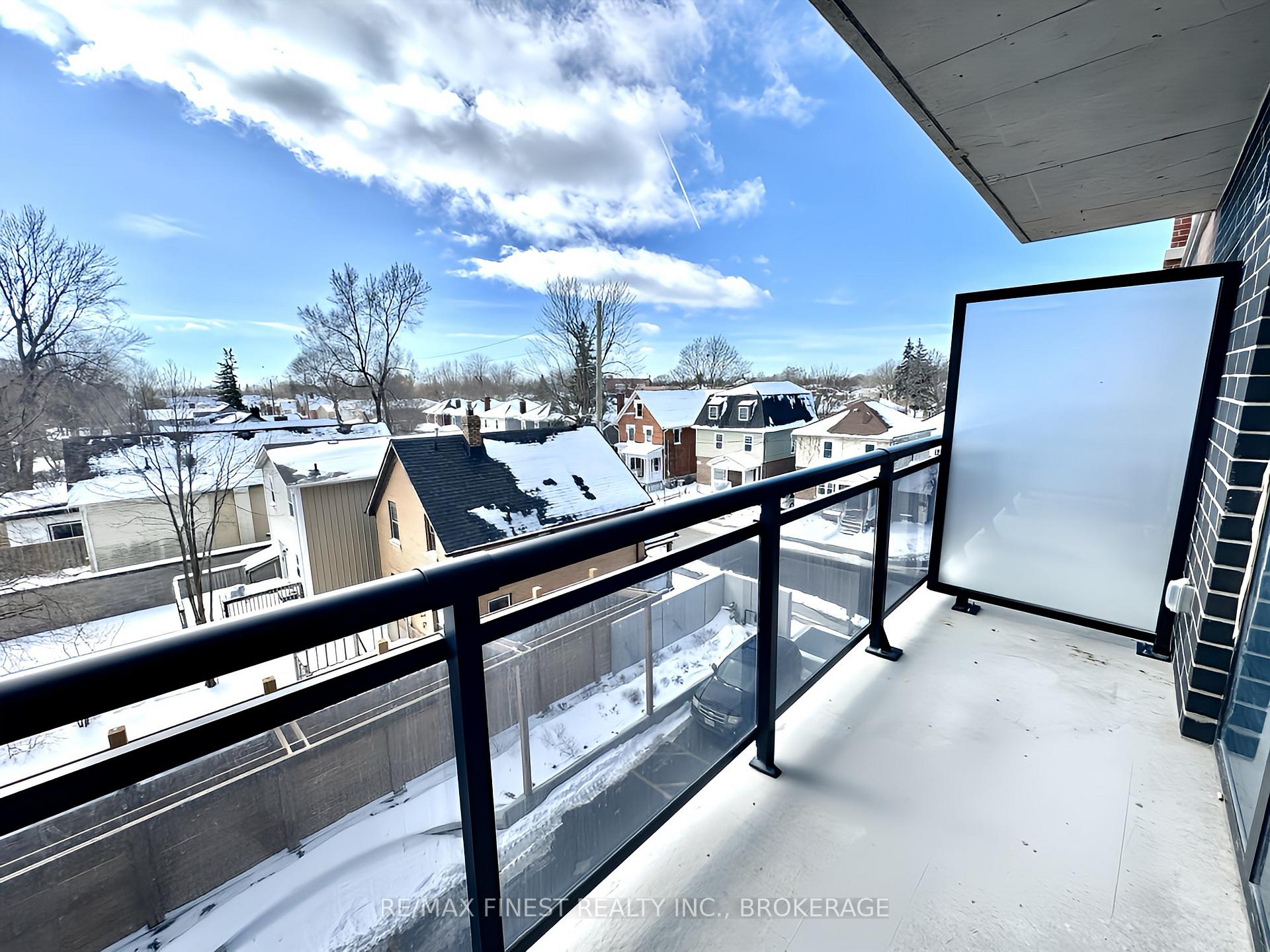 Photo 16 of Unit 301, 652 Princess Street, Kingston, Central City East — HOMEH