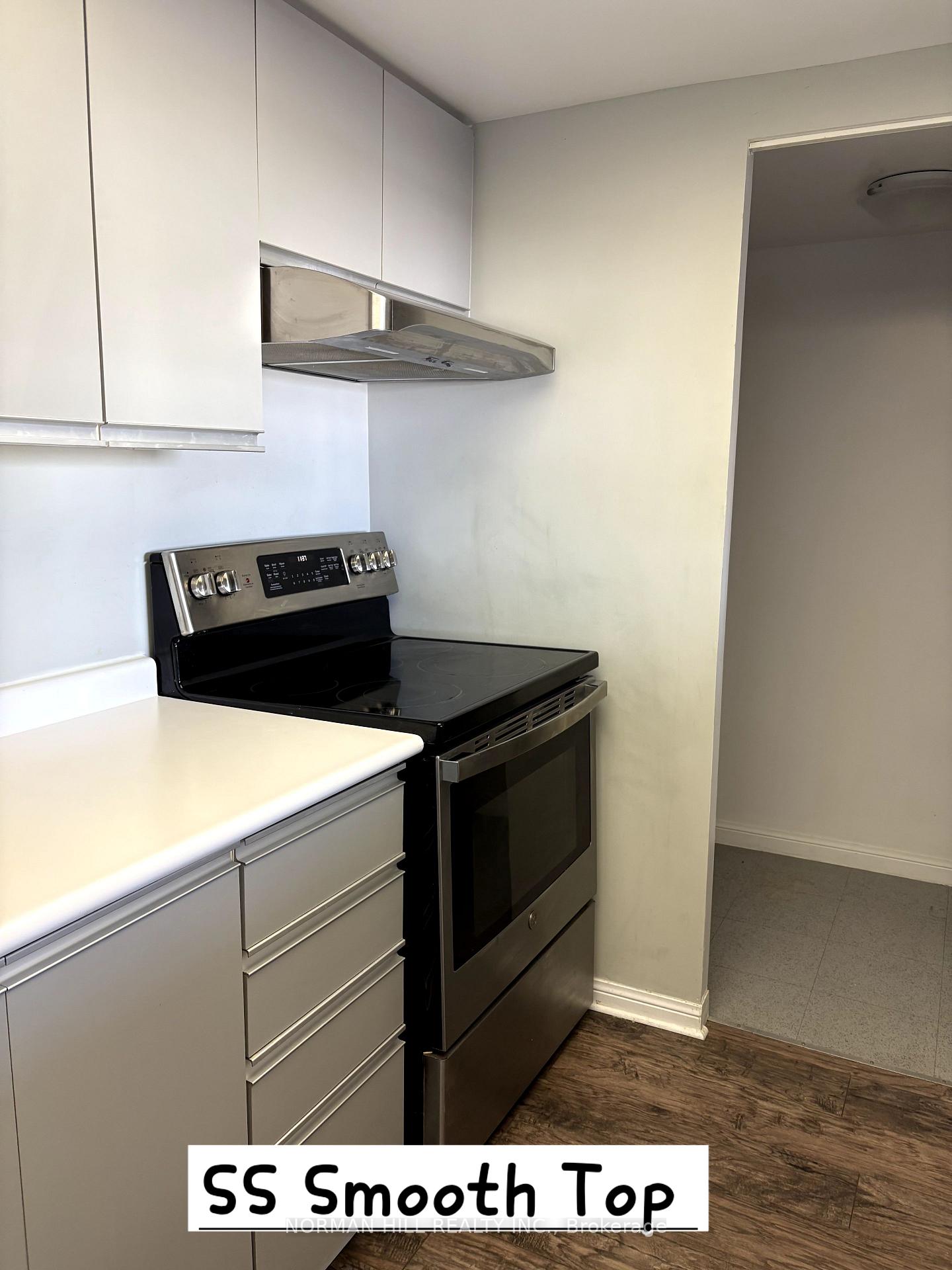 Photo 5 of Unit 1111, 65 Ellen Street E, Barrie, Lakeshore — HOMEH