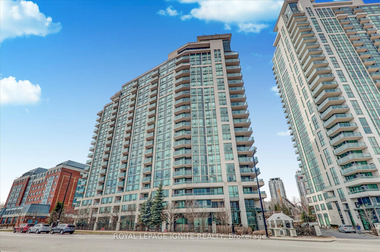 Front of Unit 1501, 68 Grangeway Avenue