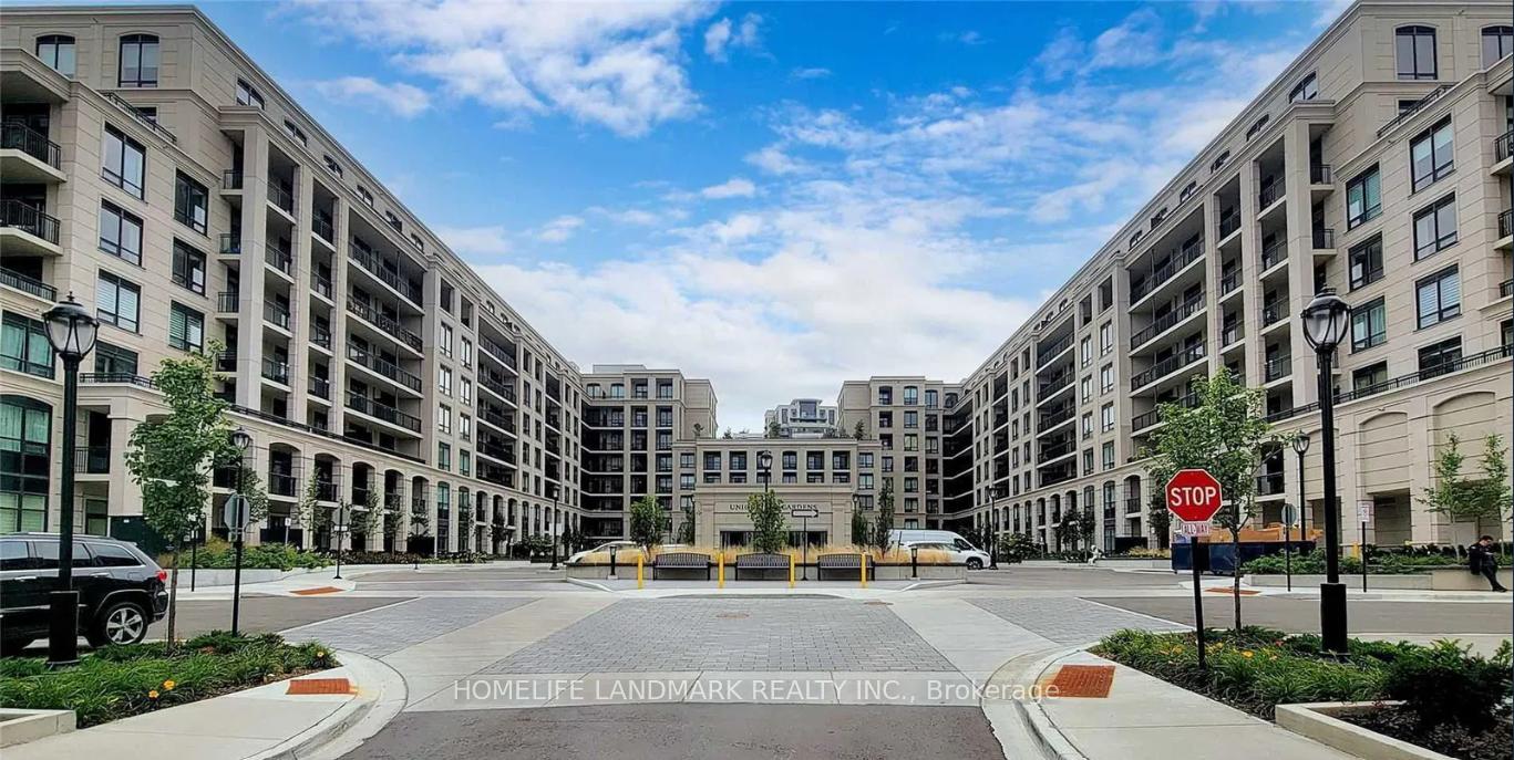 Front of Unit 820W, 268 Buchanan Drive