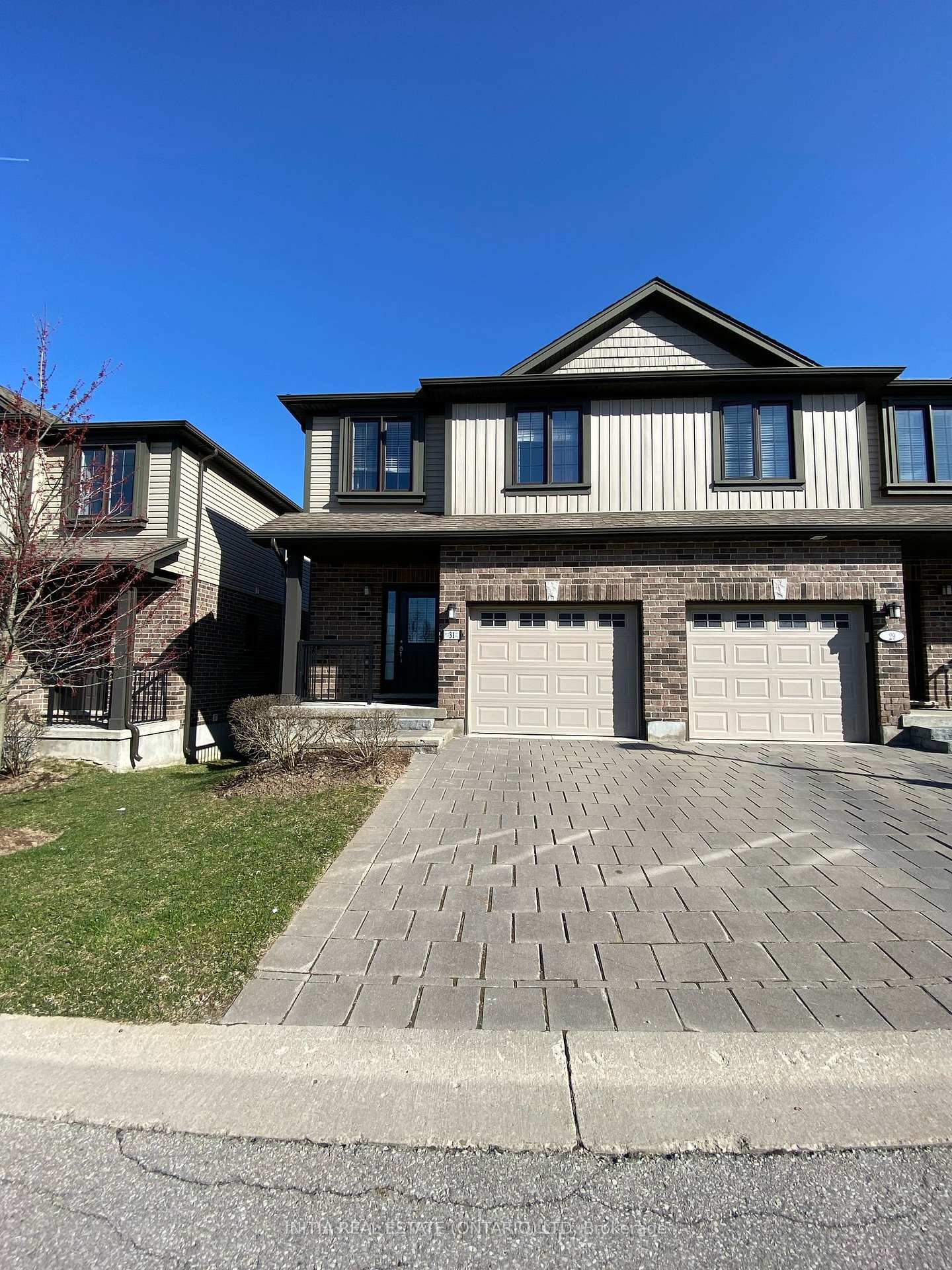 Photo 1 of Unit 31, 1030 Oakcrossing Gate, London, North M — HOMEH