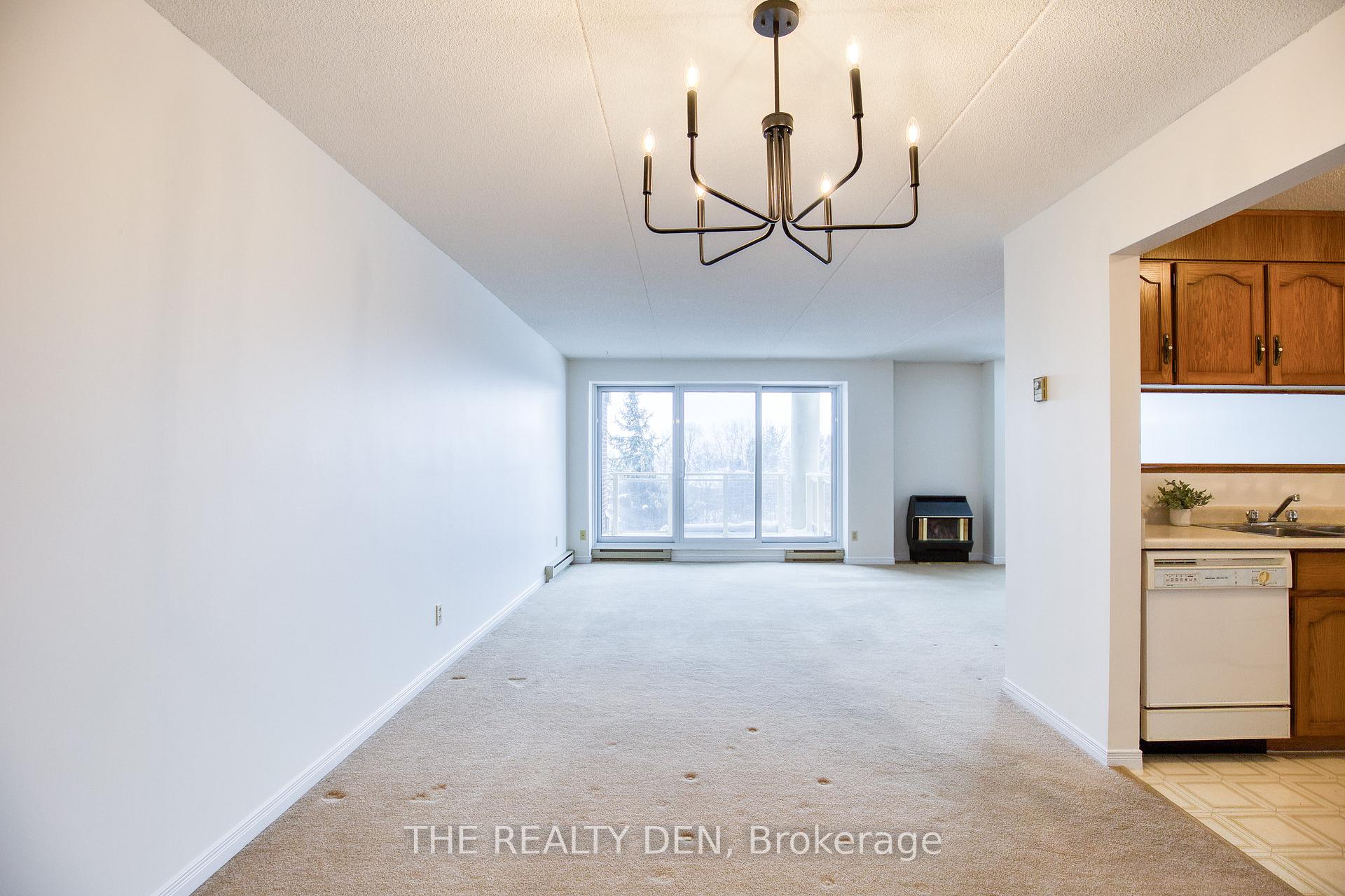 Photo 30 of Unit 603, 8 Christopher Court, Guelph, Kortright West — HOMEH