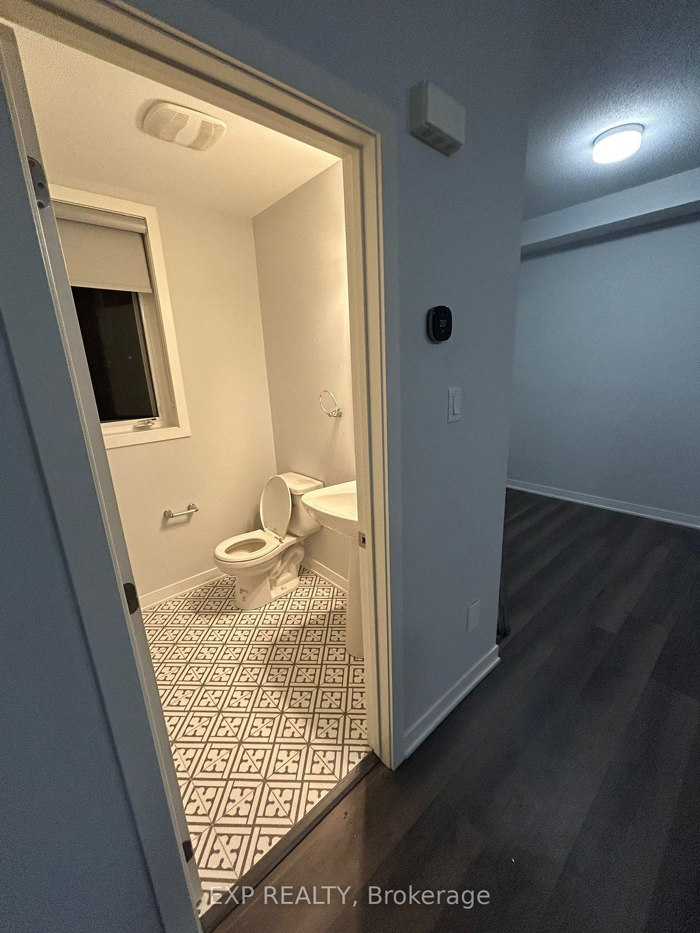 Photo 11 of 326 Parallax Private, Ottawa, Barrhaven - Half Moon Bay — HOMEH