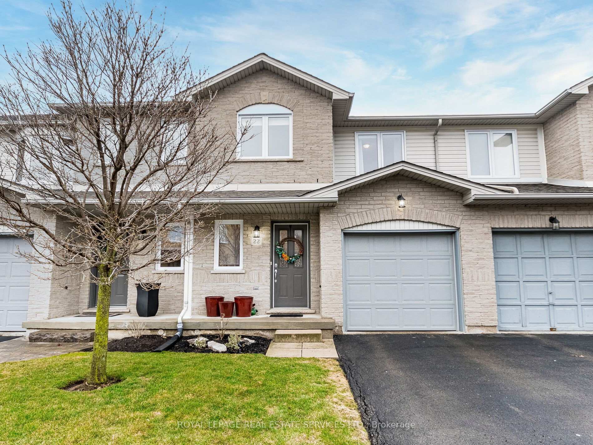 Photo 1 of Unit 22, 800 Paramount Drive, Hamilton, Stoney Creek Mountain — HOMEH