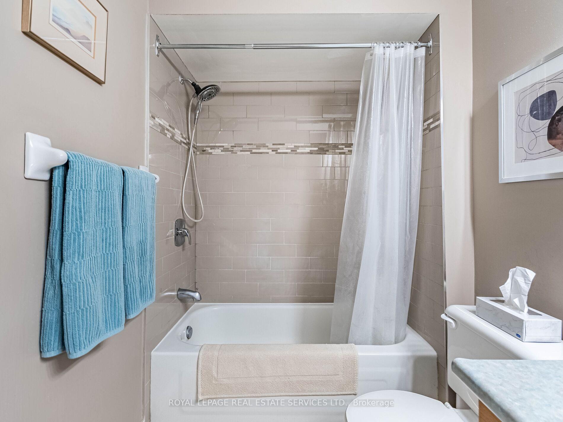 Photo 27 of Unit 22, 800 Paramount Drive, Hamilton, Stoney Creek Mountain — HOMEH