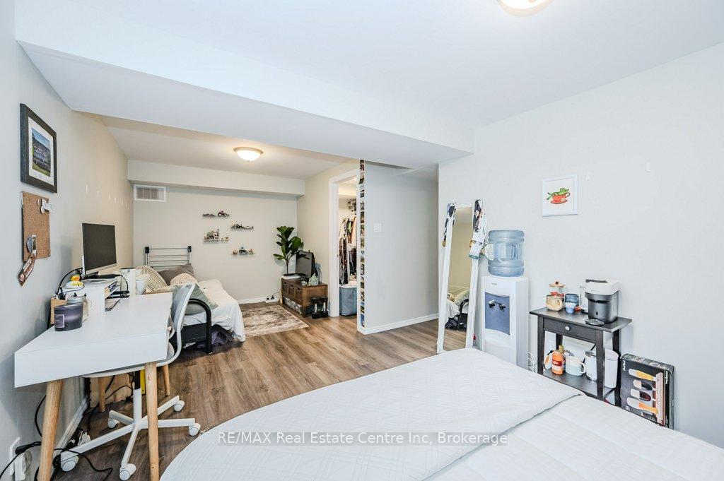 Photo 16 of Unit 30, 302 College Avenue, Guelph, Dovercliffe Park/Old University — HOMEH