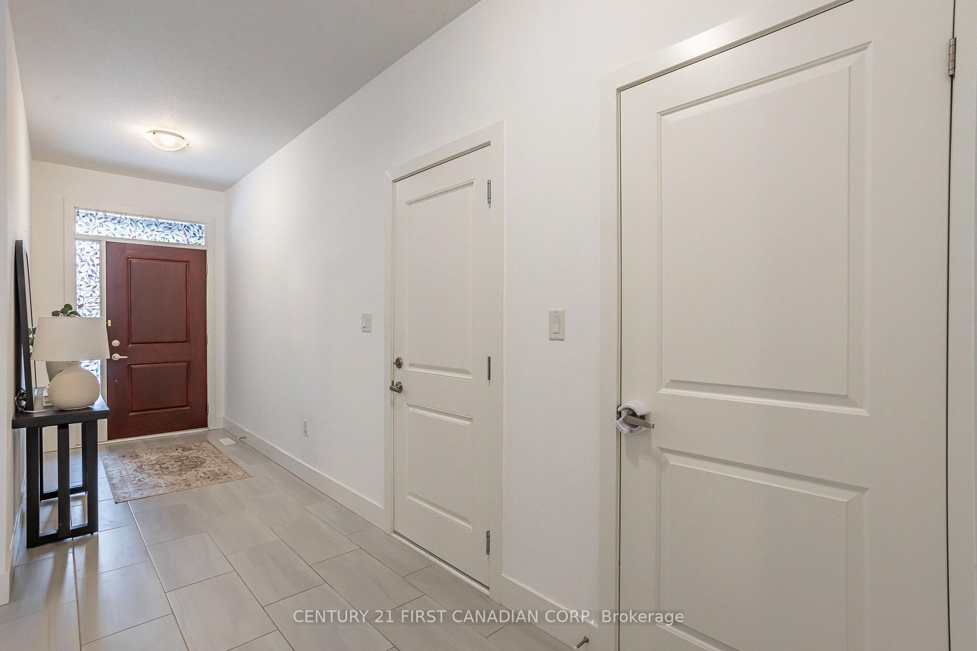 Photo 7 of Unit 7, 1347 Whetherfield Street, London, North M — HOMEH