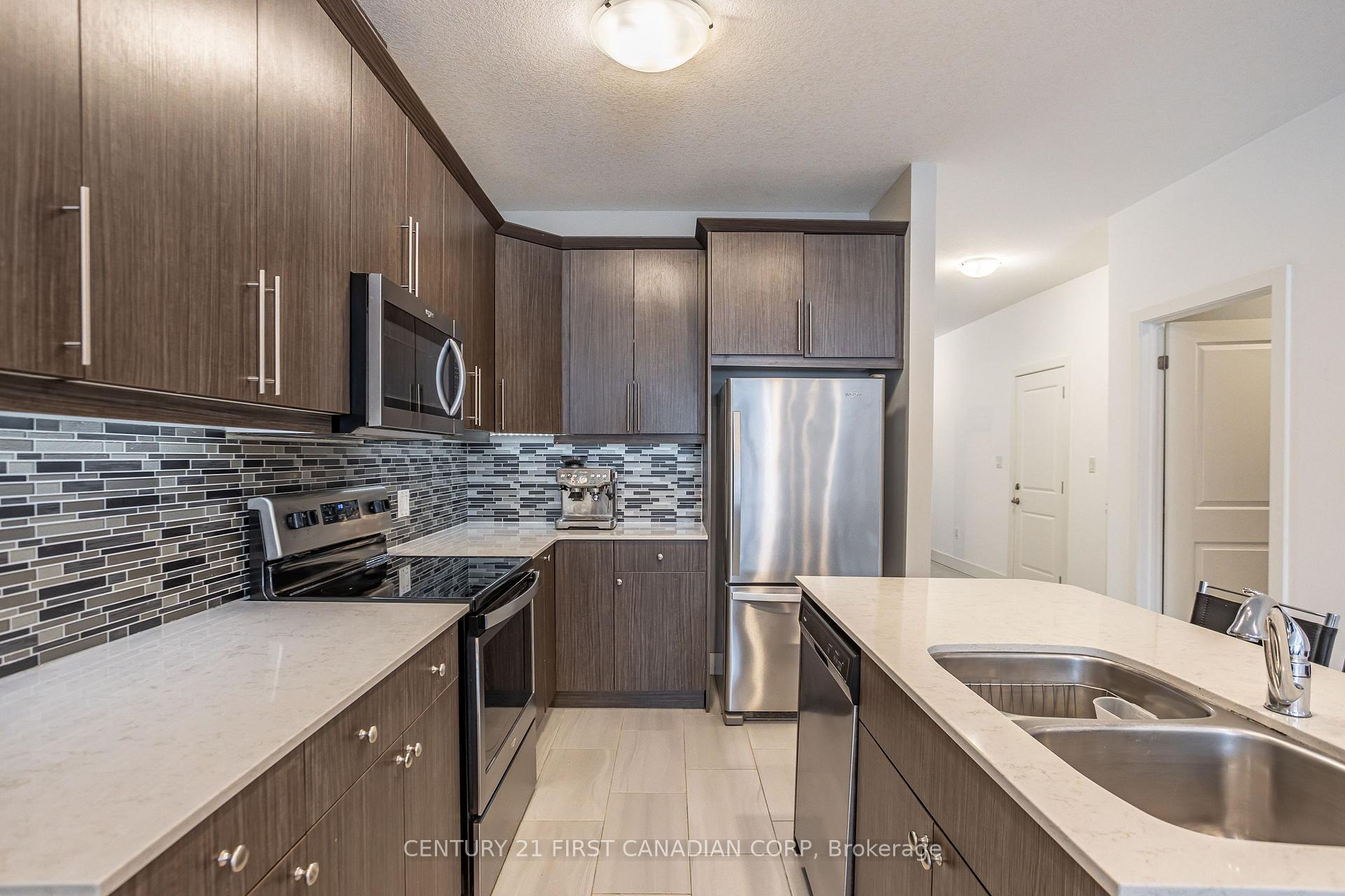 Photo 33 of Unit 7, 1347 Whetherfield Street, London, North M — HOMEH