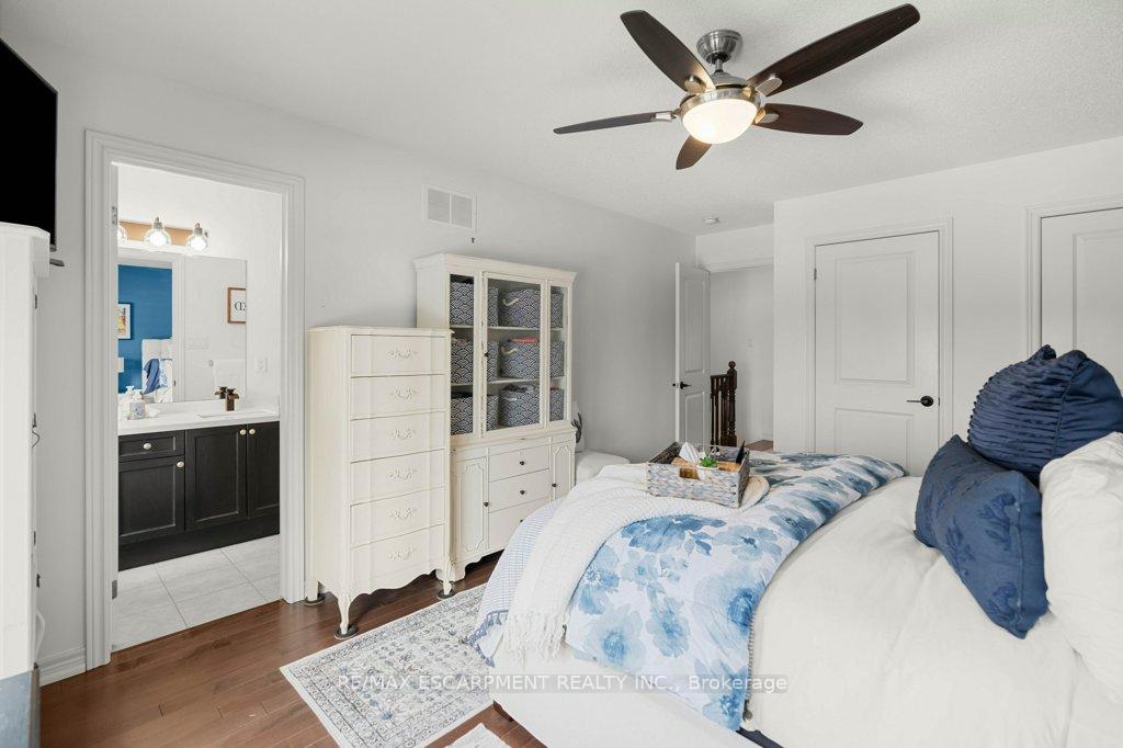 Photo 19 of Unit 13, 2220 Queensway Drive, Burlington, Freeman — HOMEH